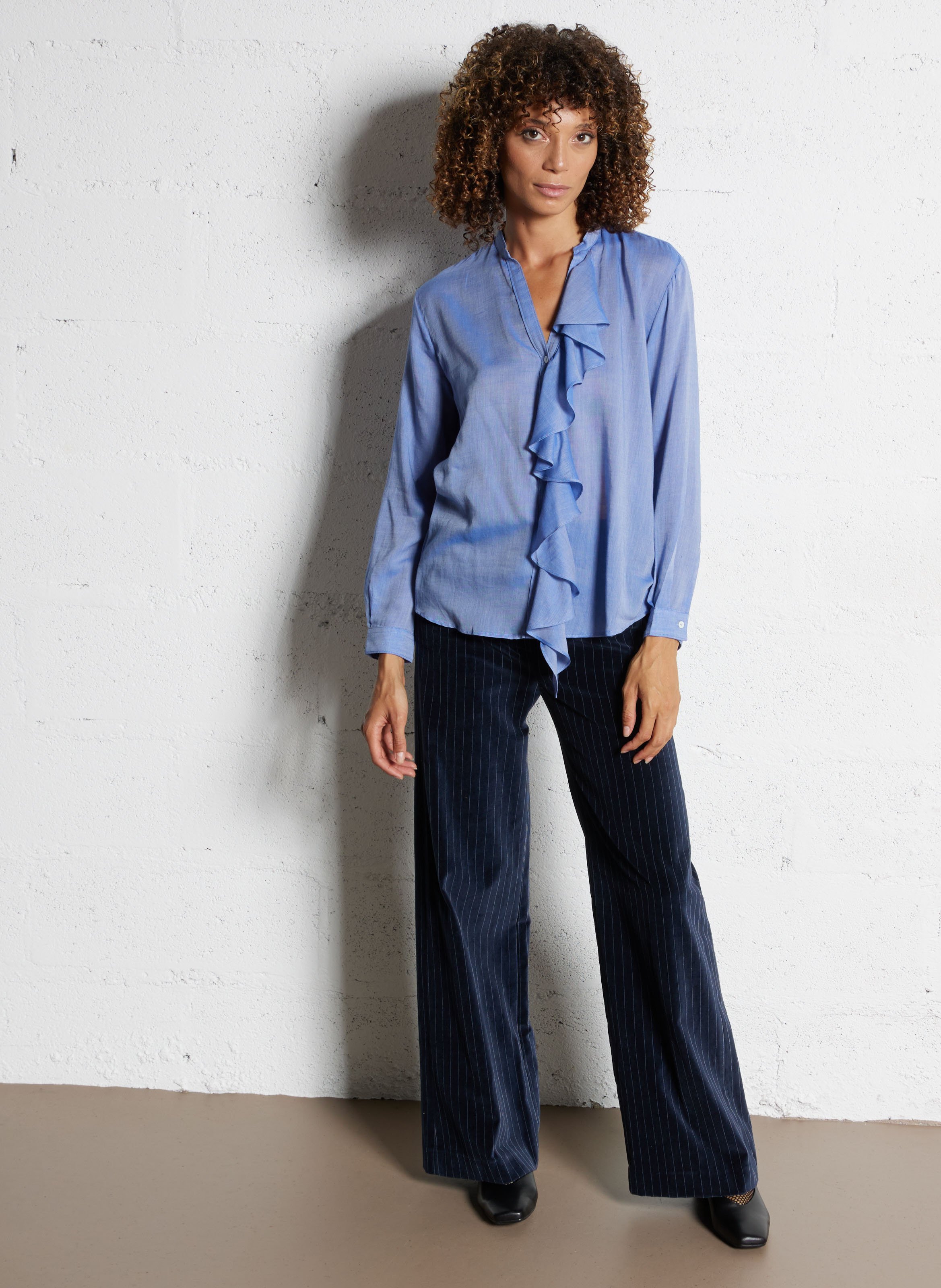 Leder-Ballerinas mit eckiger Spitze SAM EDELMAN Schwarz