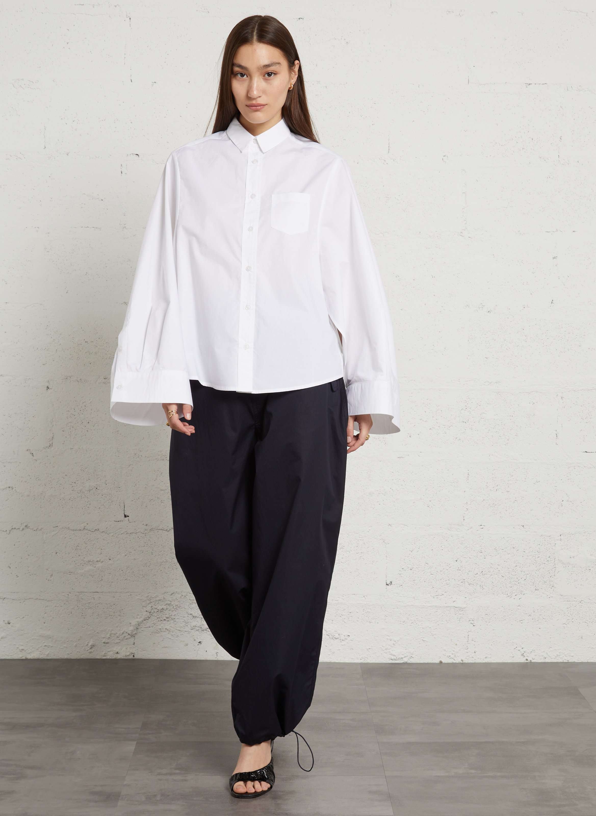 Oversize-Bluse aus Baumwolle mit klassischem Kragen RAE ANTWERP Weiss