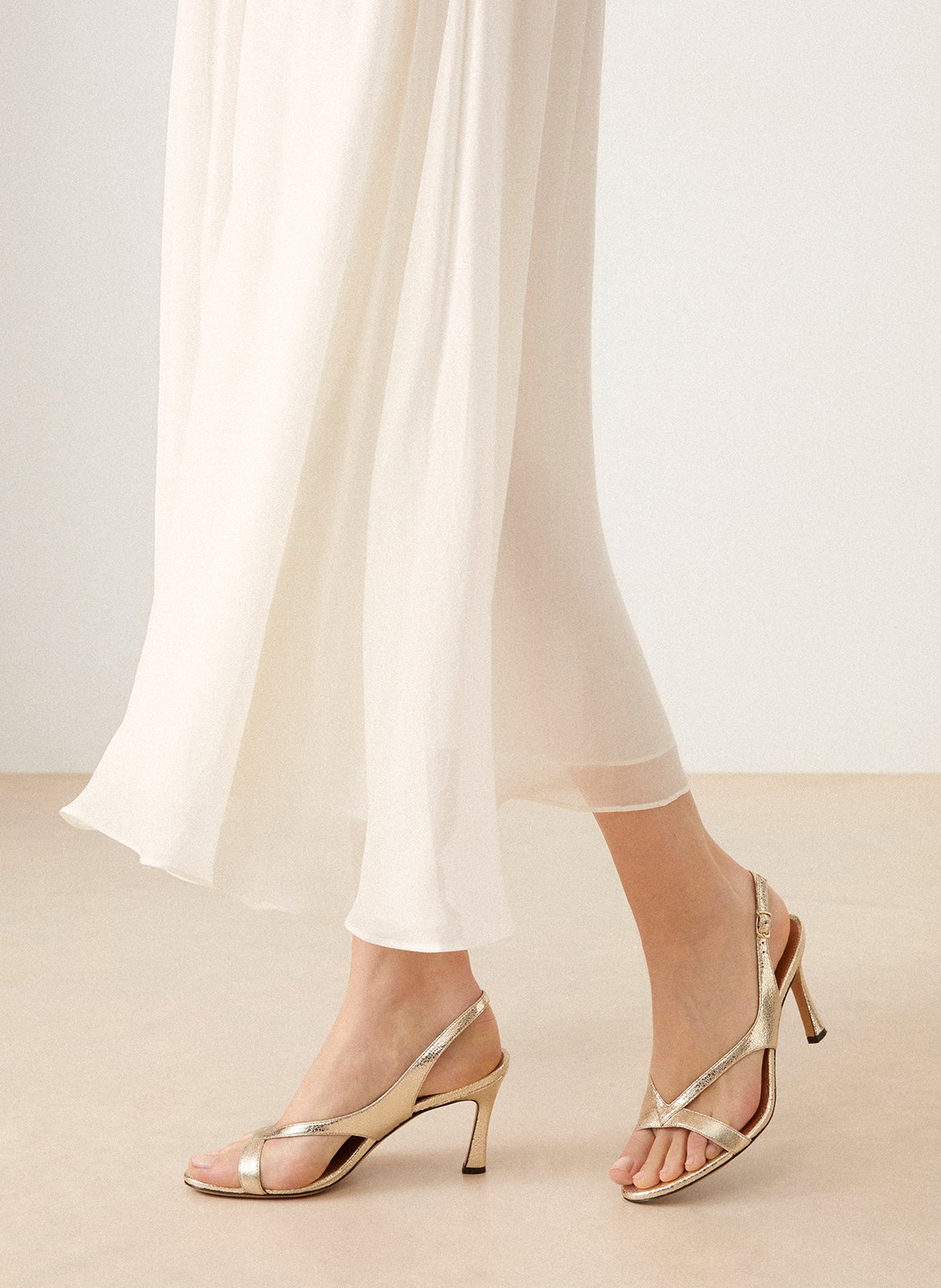 Ledersandalen mit Absatz, Metallic-Look RIVECOUR Silber