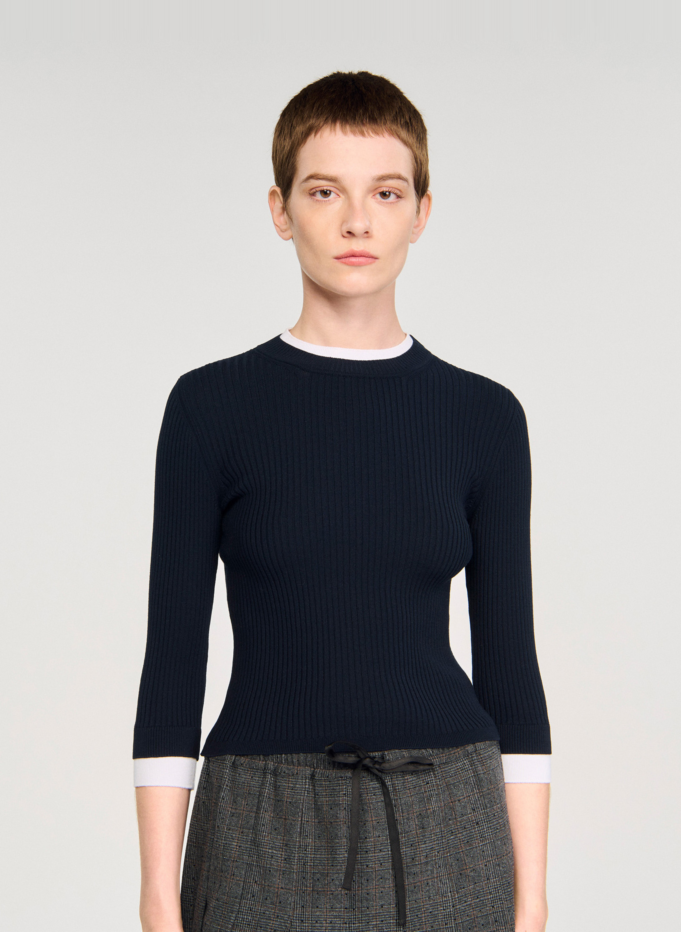 Kurzärmliger Pullover mit Rundhalsausschnitt SANDRO Blau