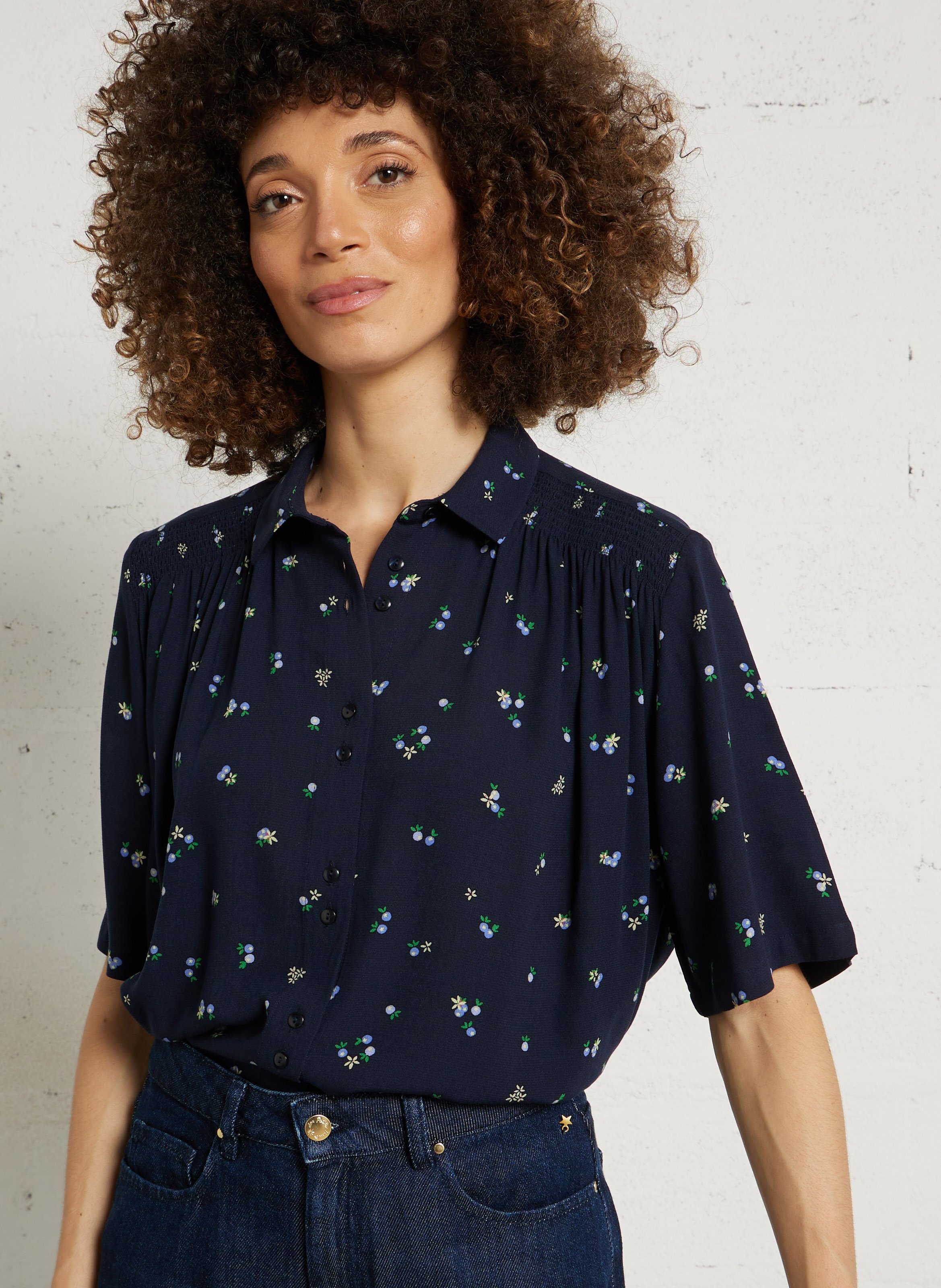 Sandales plates en cuir vernis BOCAGE Marron