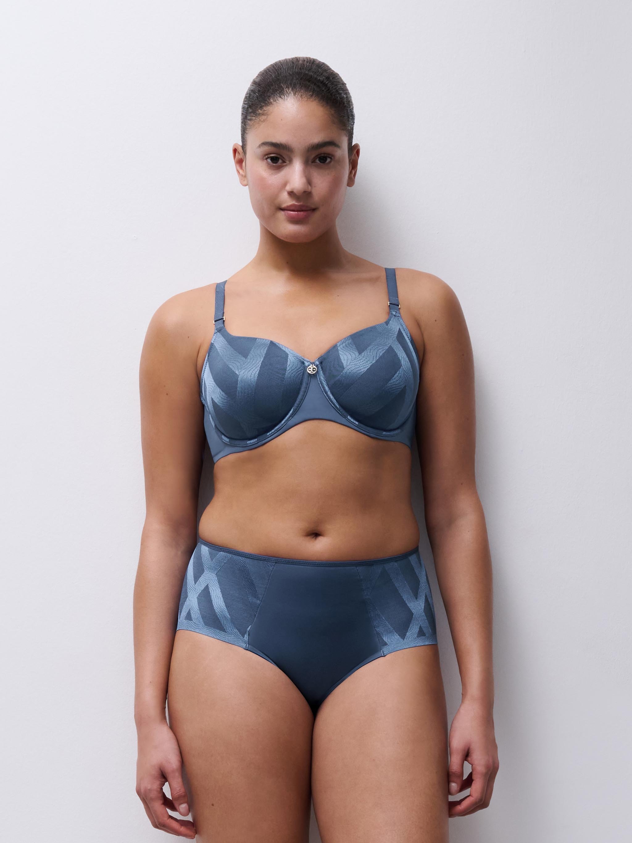 Moulded full-cup bra CHANTELLE Blue