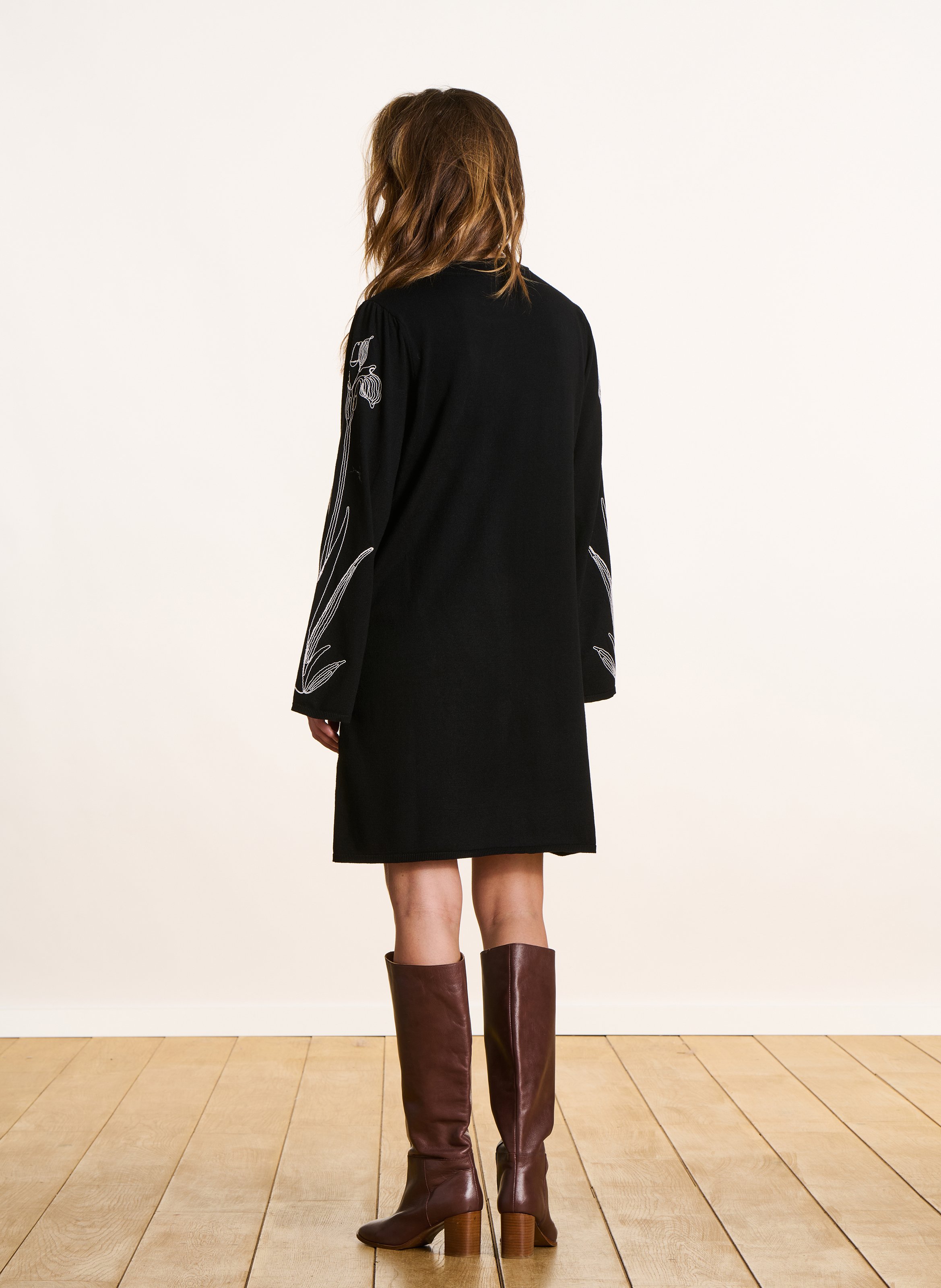 Straight round-neck dress LA FEE MARABOUTEE Black