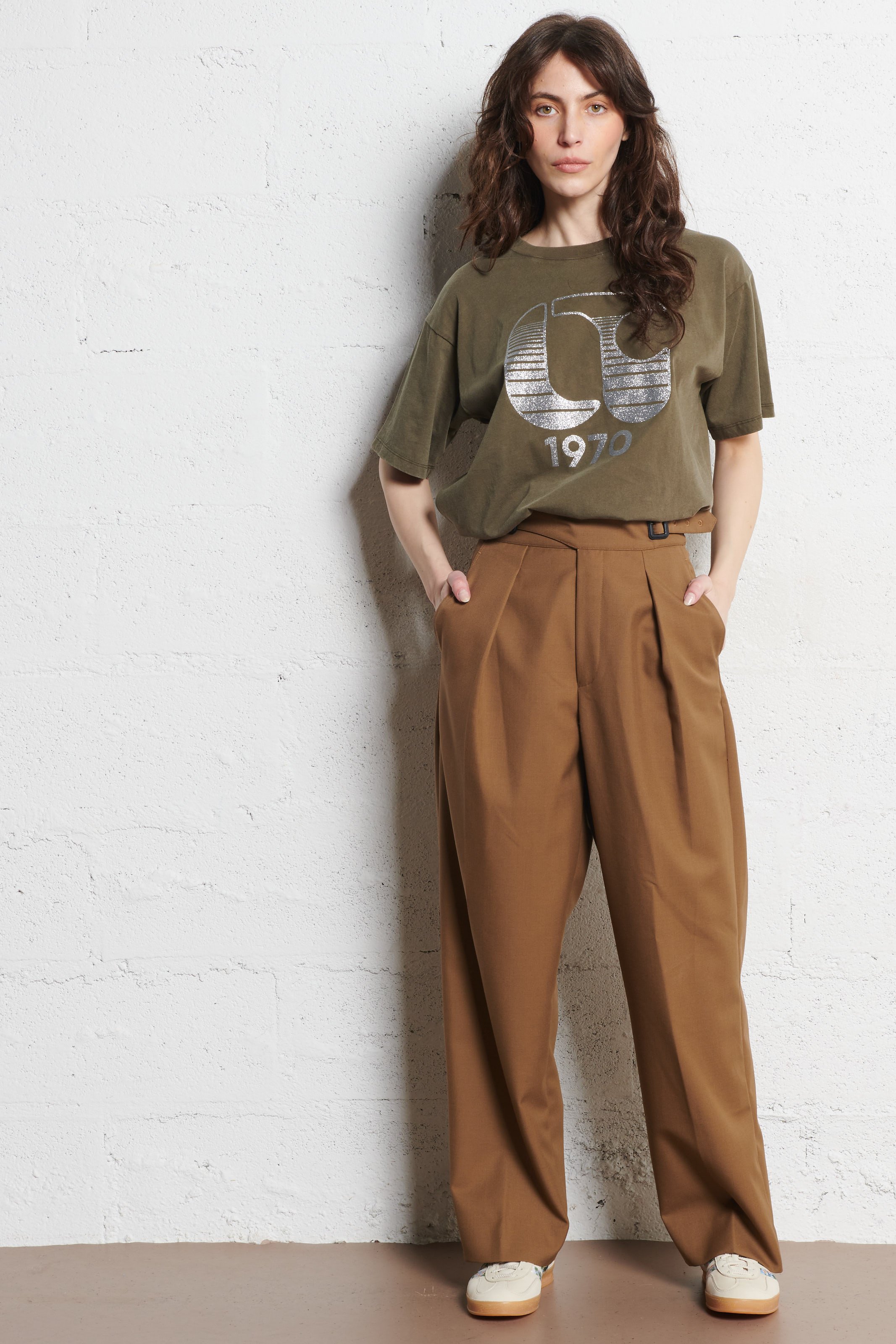 Baskets basses en cuir ADIDAS Beige