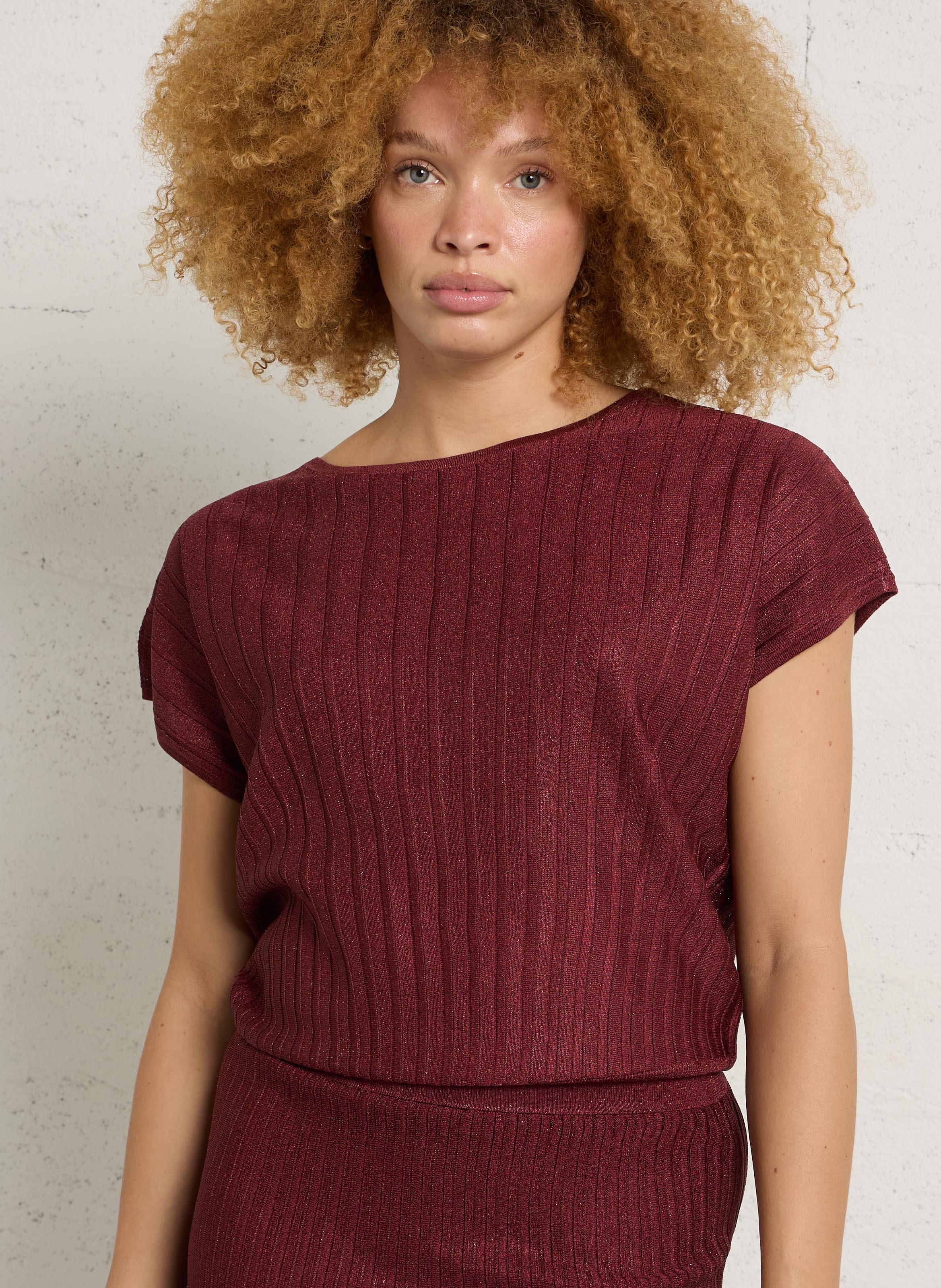Oversized round neck top in sequin knit MAISON 123 Red