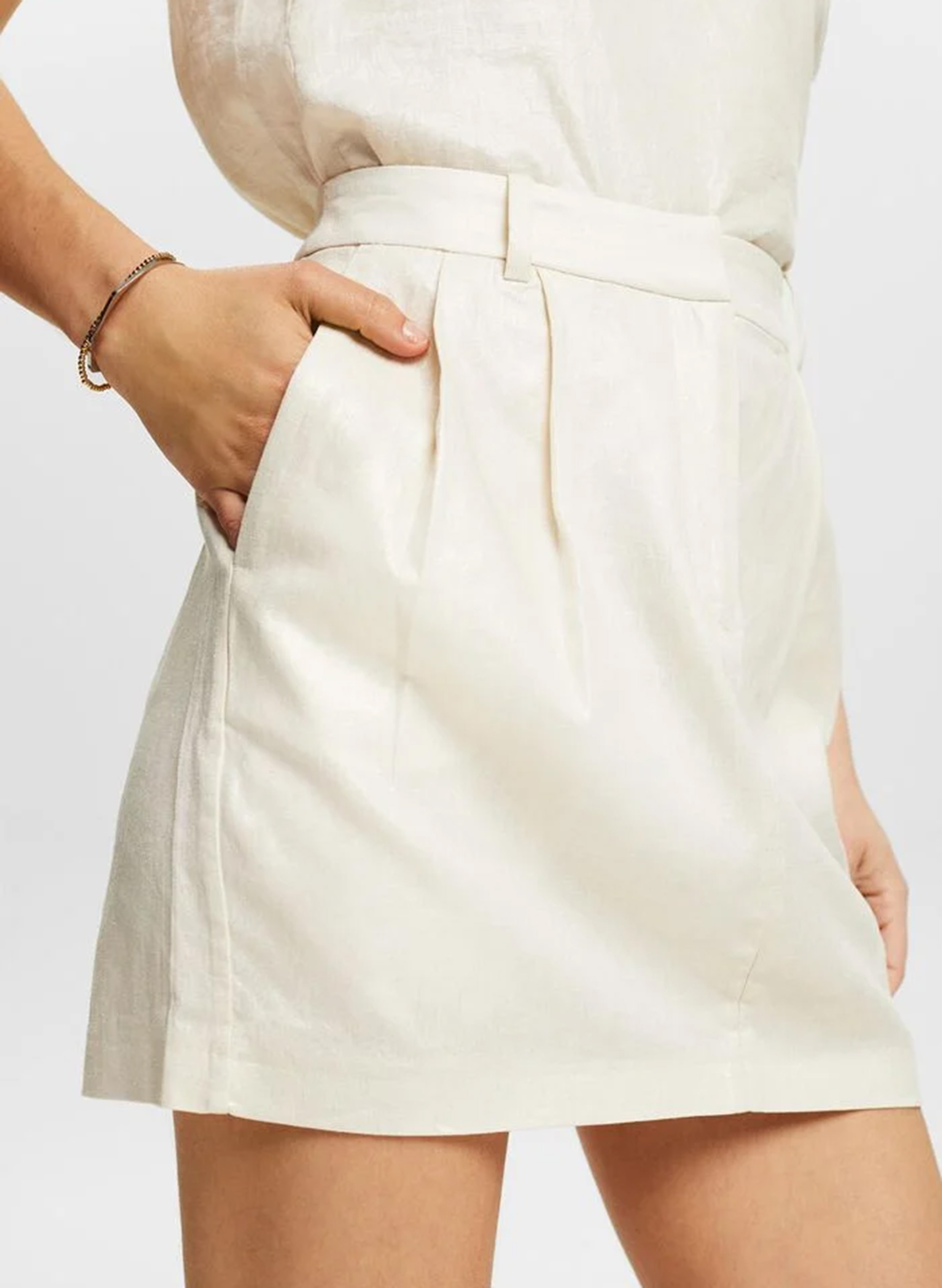 High-waisted short skirt in blended linen Beige