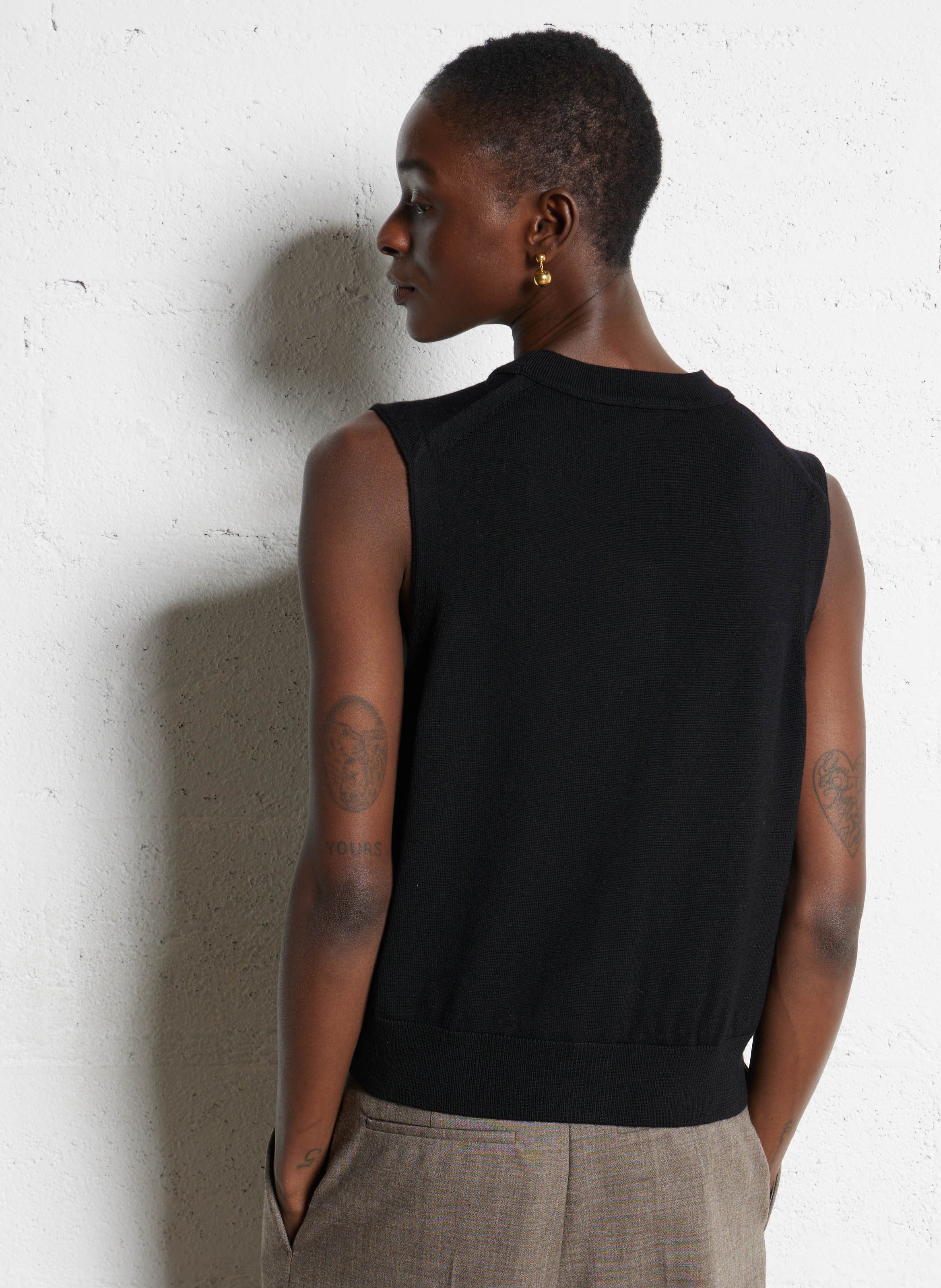 Gilet col V en laine SOEUR Noir