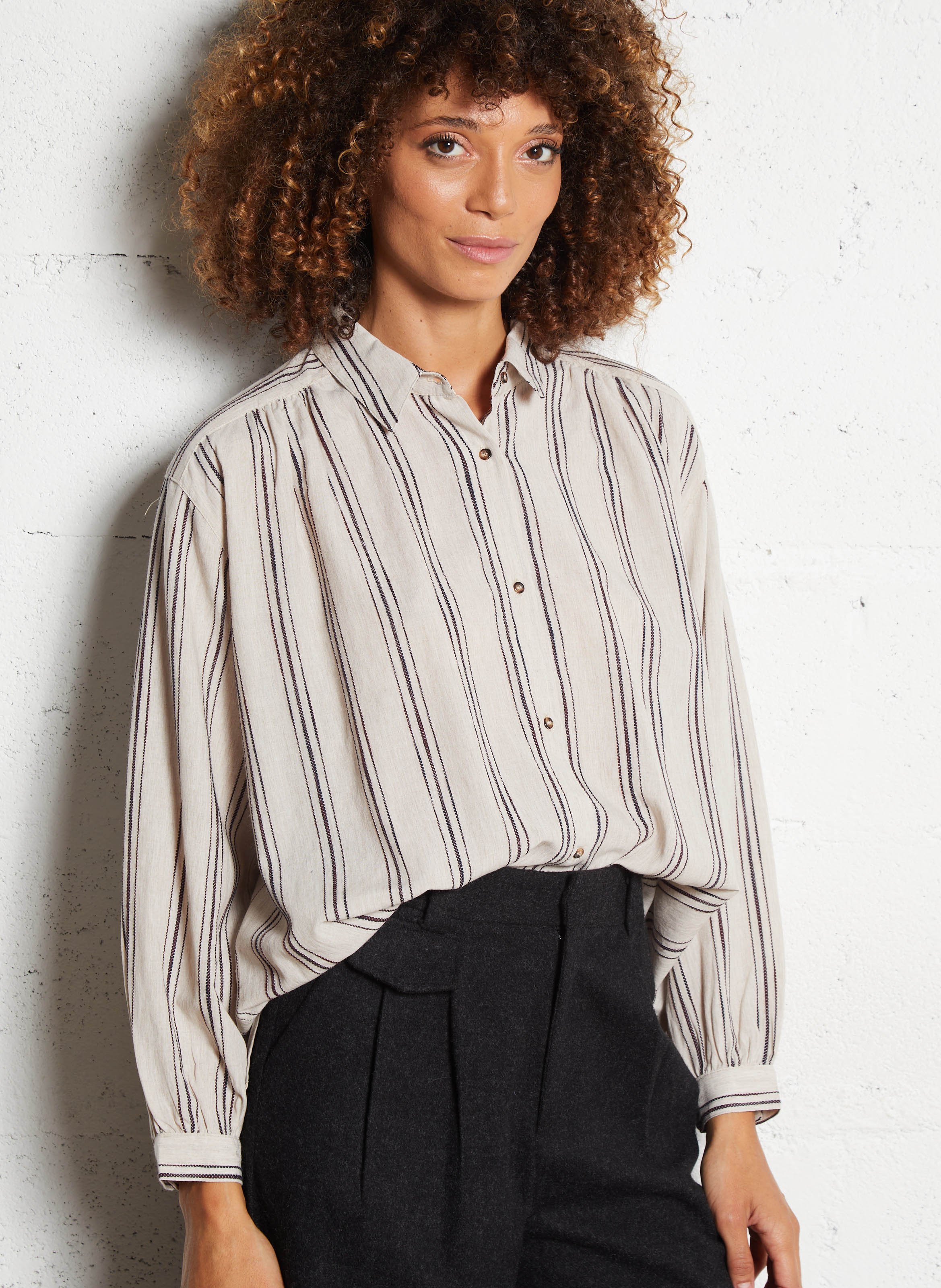 Chemise col classique  SACRECOEUR Beige