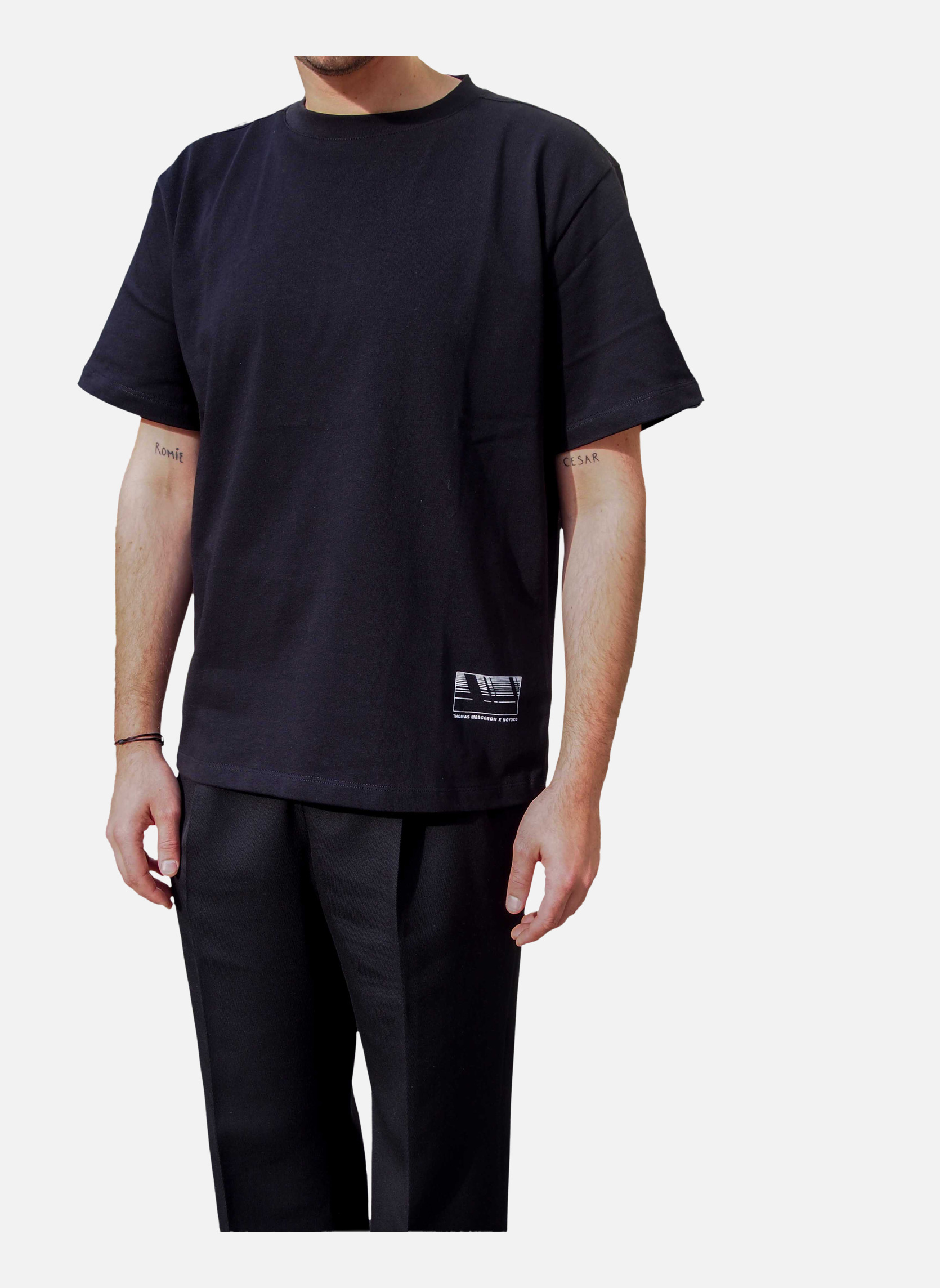 Oversized T-shirt by Gumi Merceron Noyoco Black
