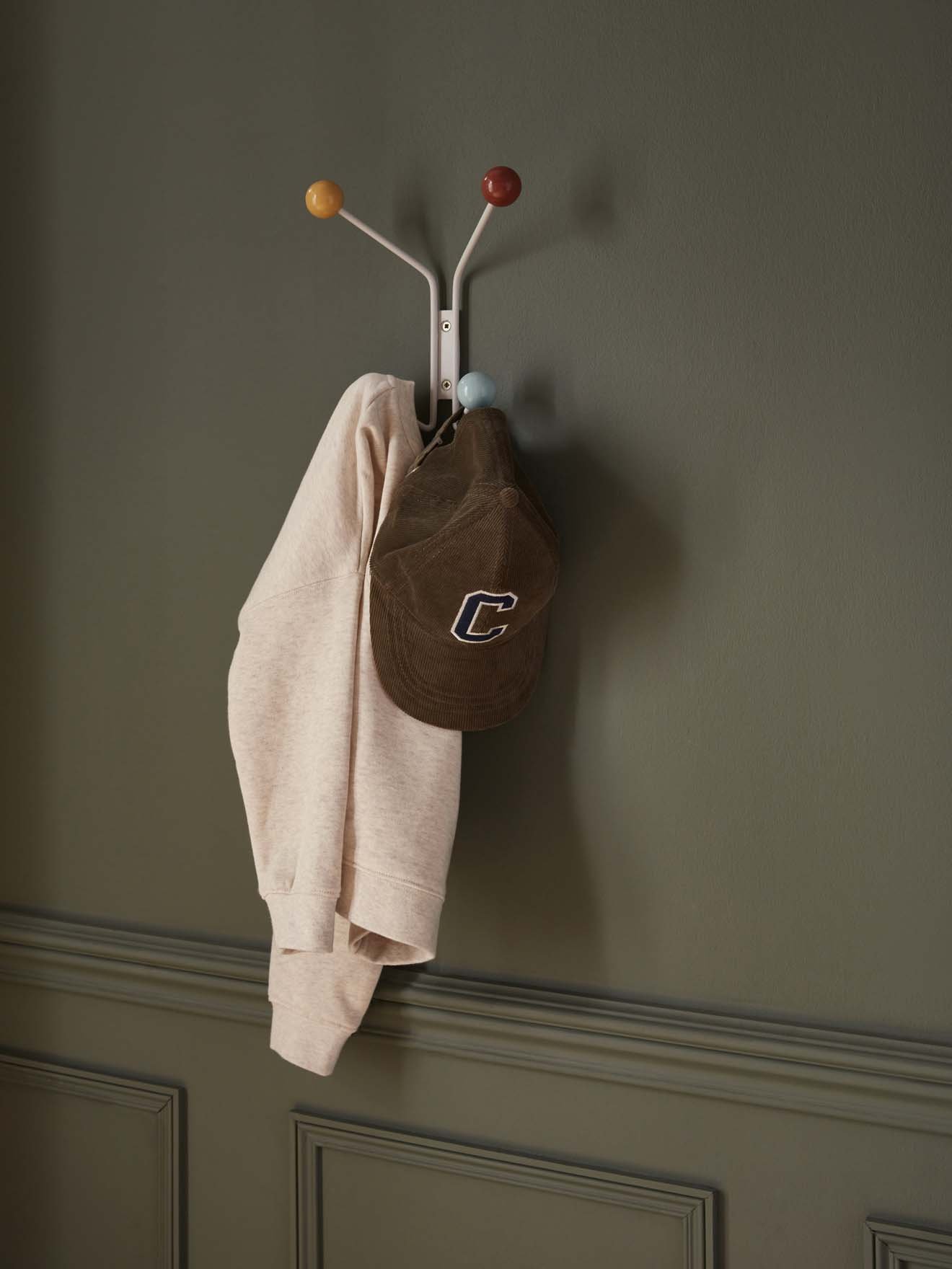 Wood and metal coat hook with 4 balls CYRILLUS Yellow