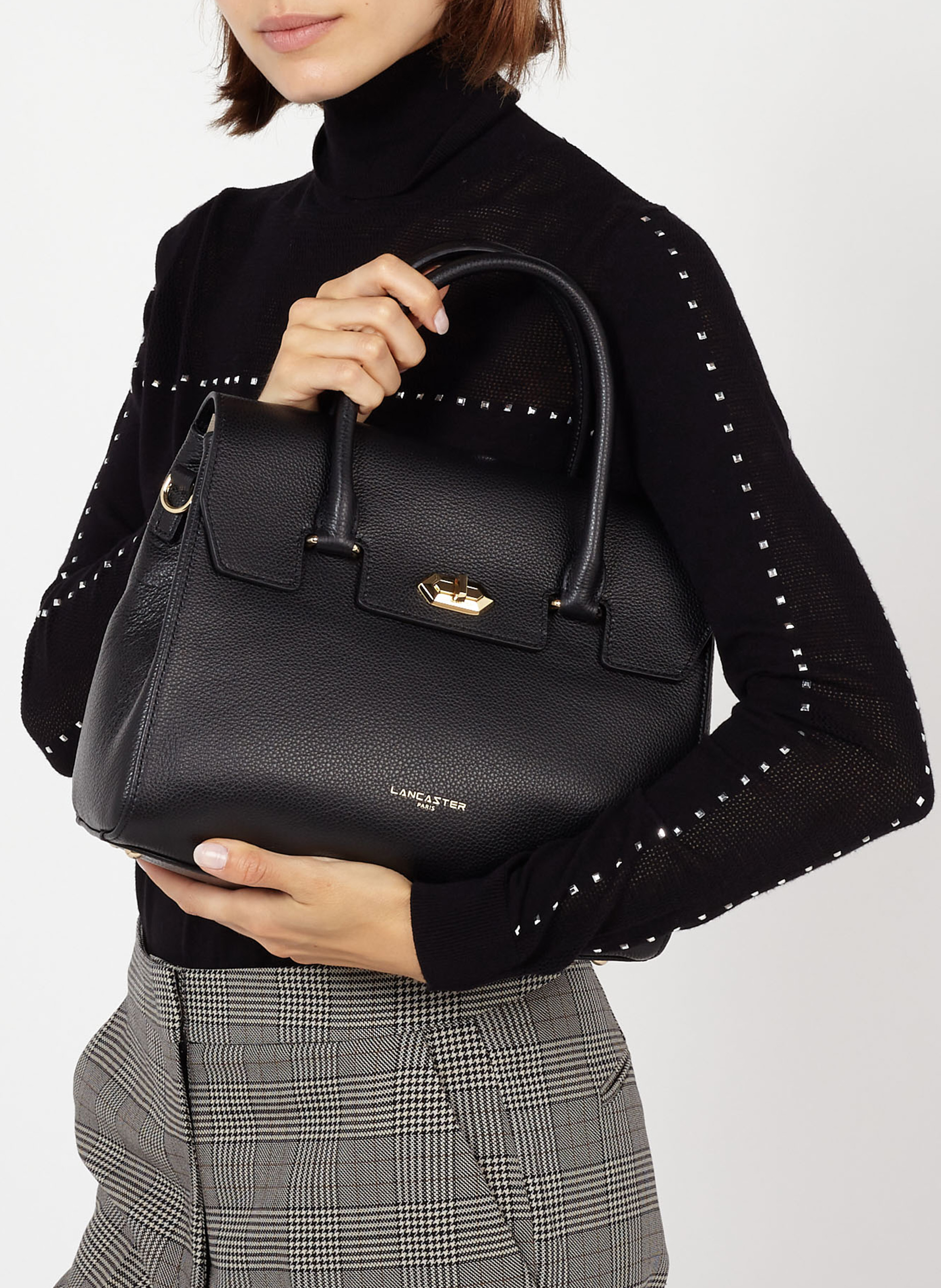 Sac à main à rabat en cuir LANCASTER PARIS Noir
