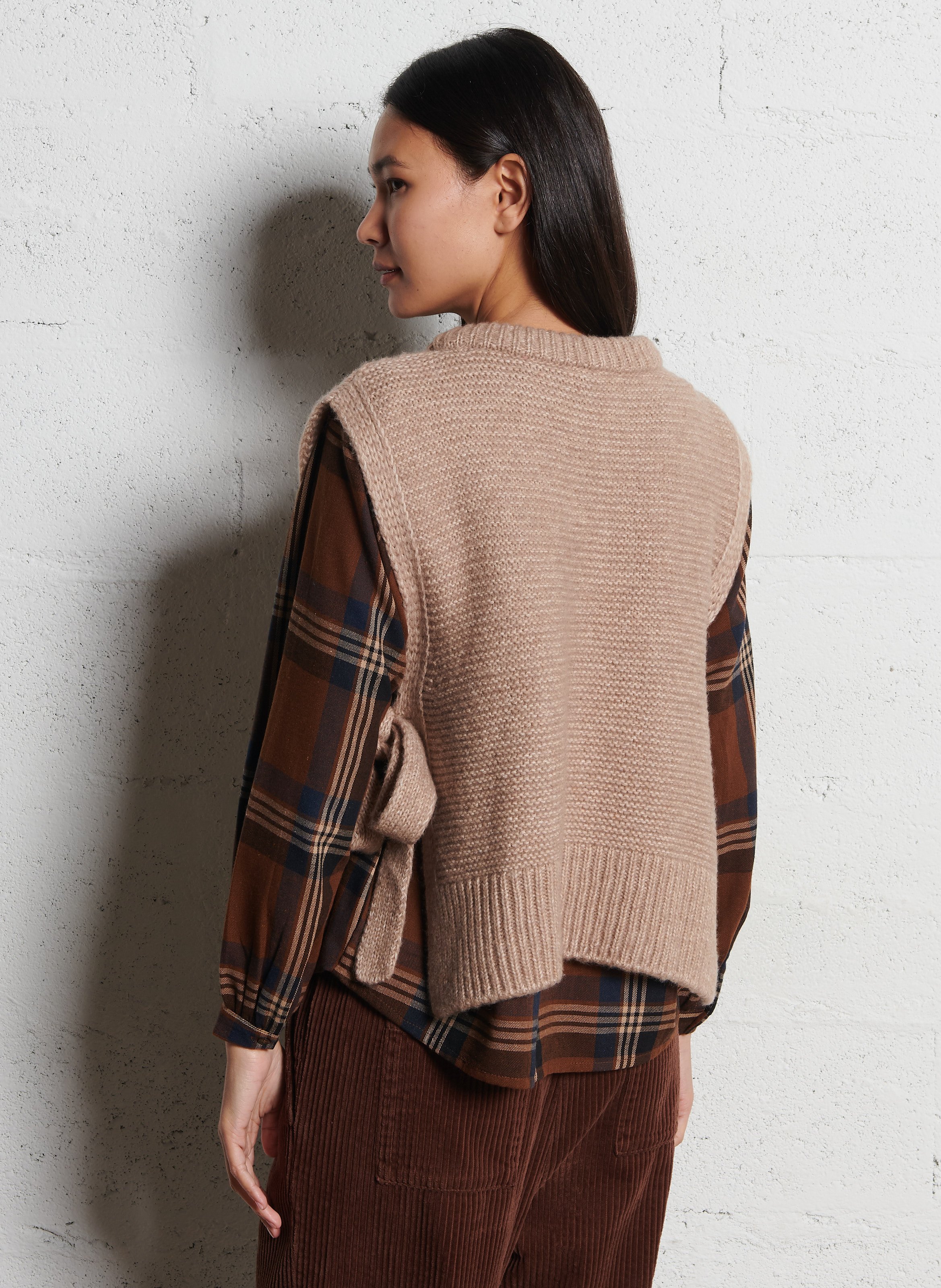 Kurzärmliger Pullover mit Rundhalsausschnitt EMILE ET IDA Beige