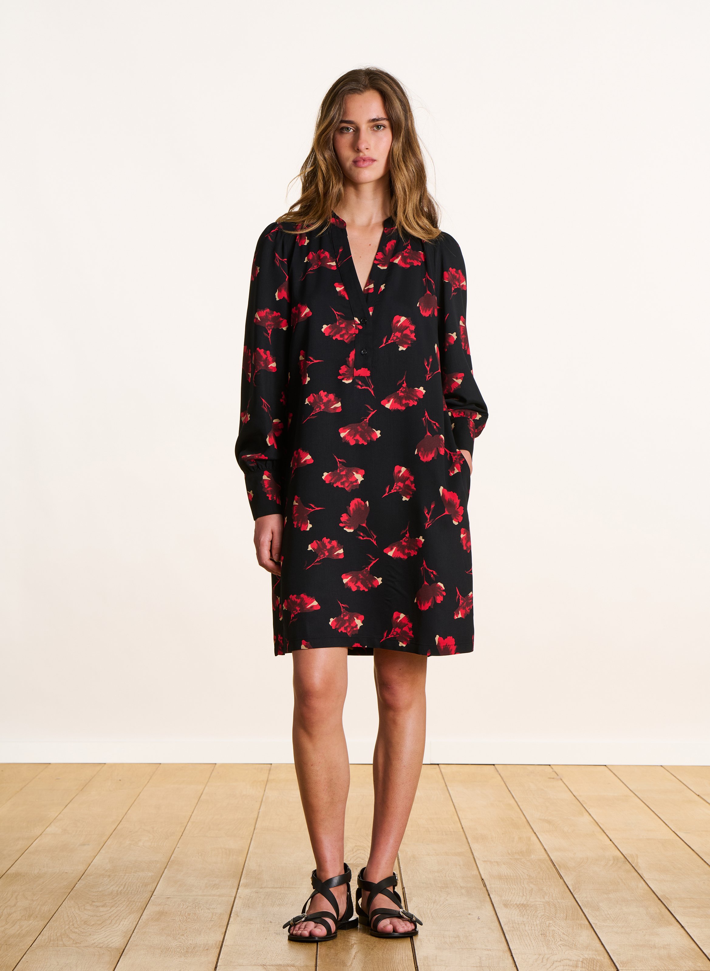 Robe courte col tunisien imprimée LA FEE MARABOUTEE Multicolore