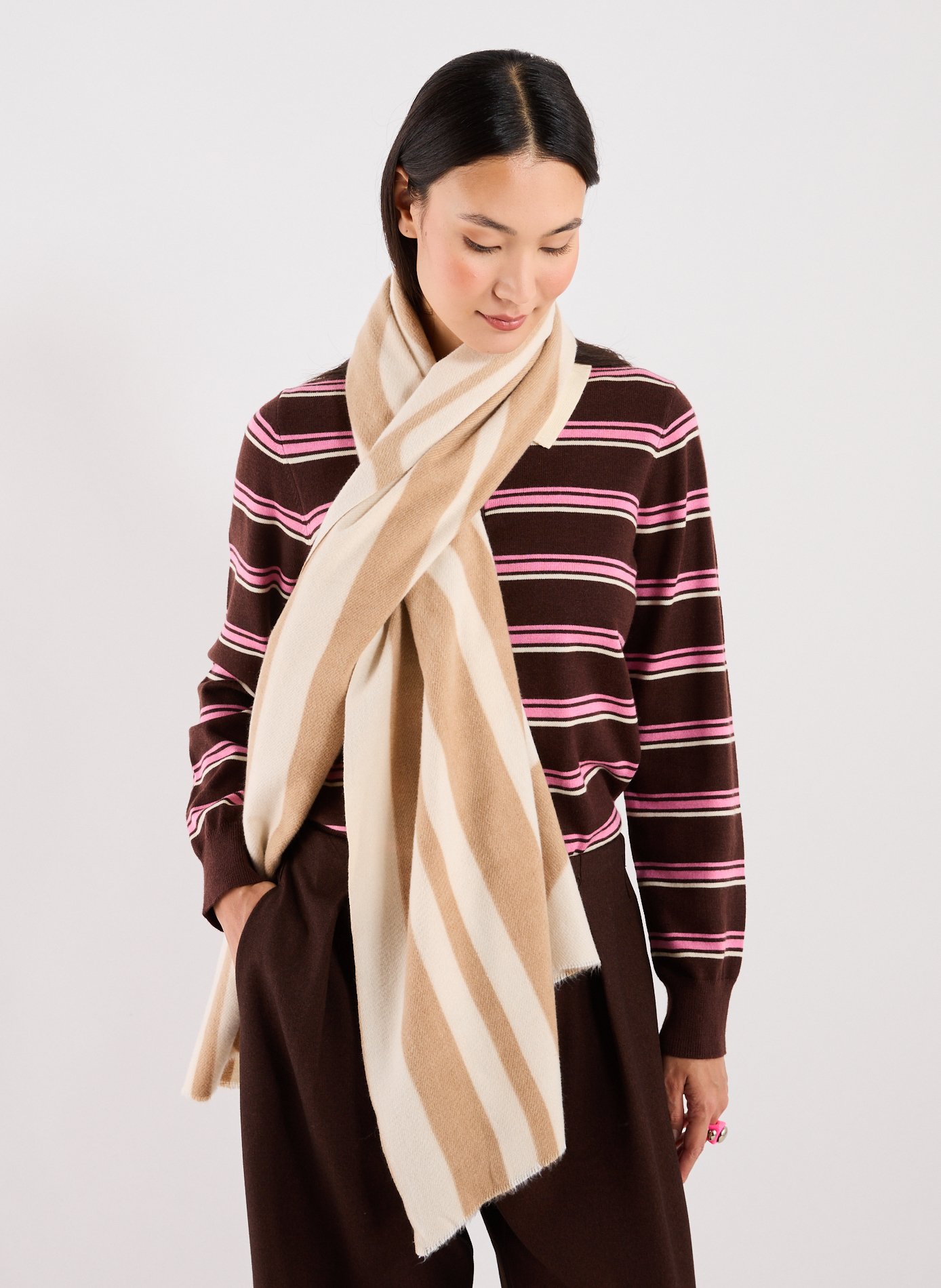 Sjaal met geometrische print AU PRINTEMPS PARIS Beige