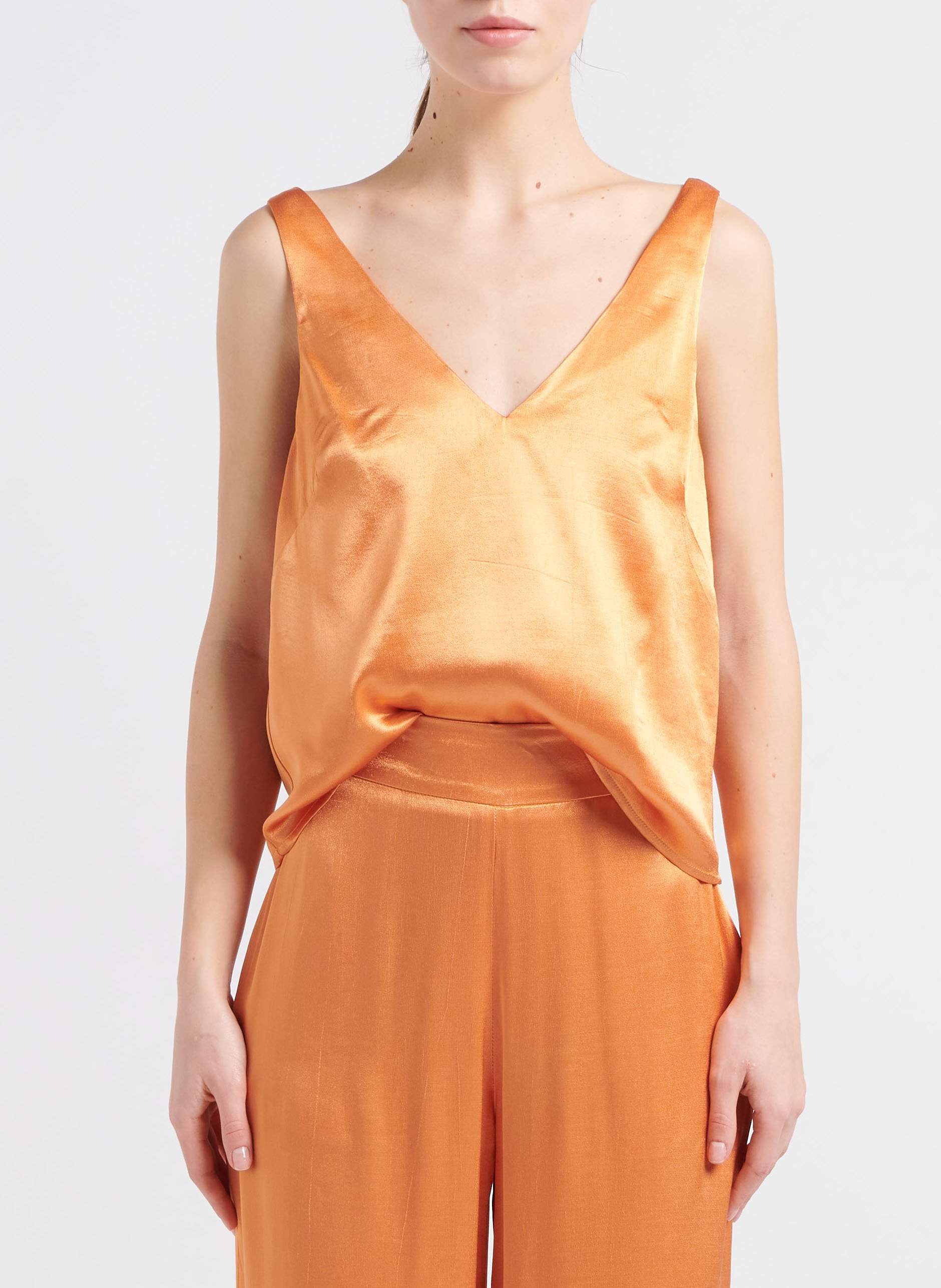 Top sans manches aspect satiné en viscose COLLECTORS CLUB Orange