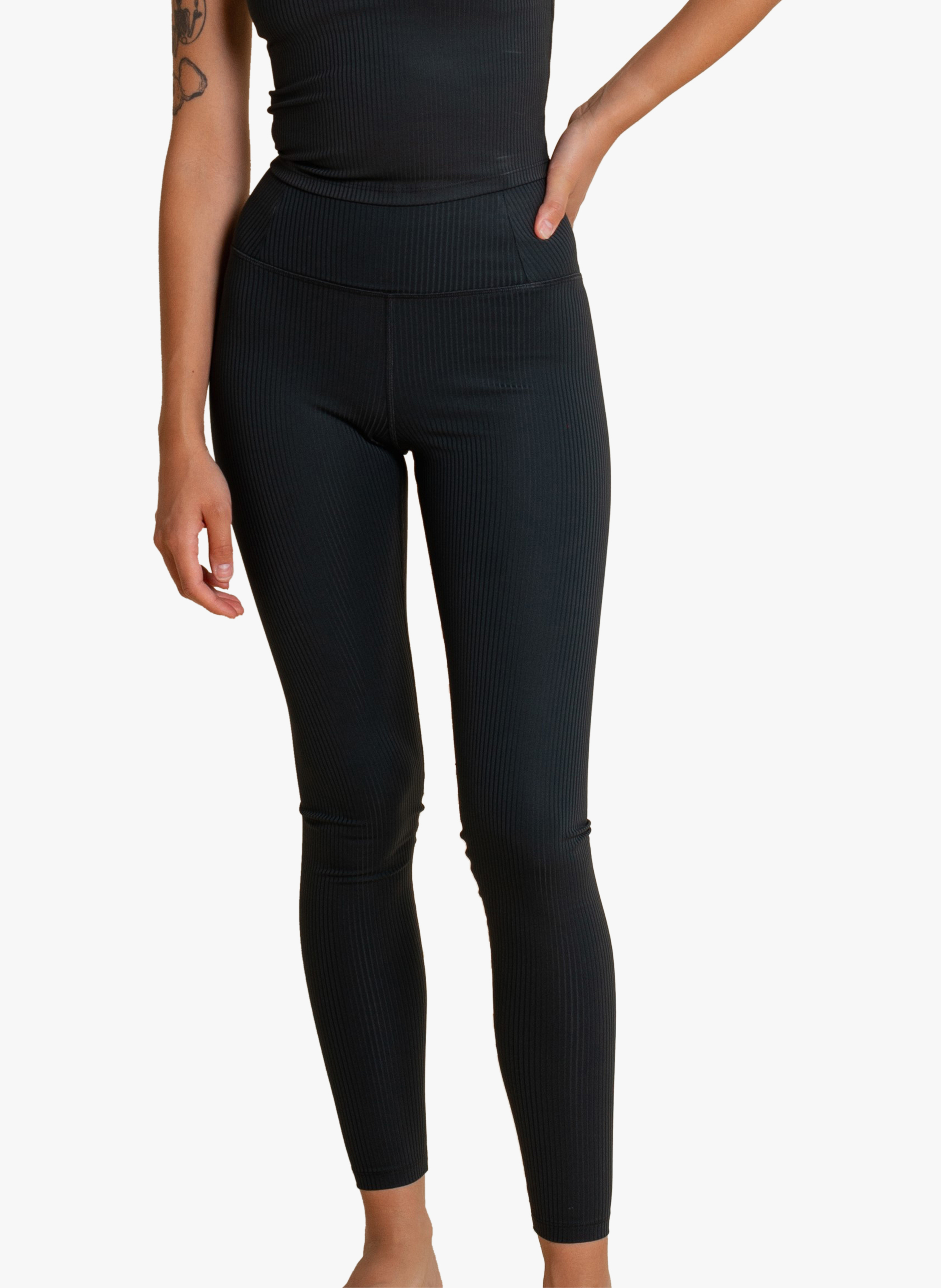 Gerippte Sport-Leggings GIRLFRIEND COLLECTIVE