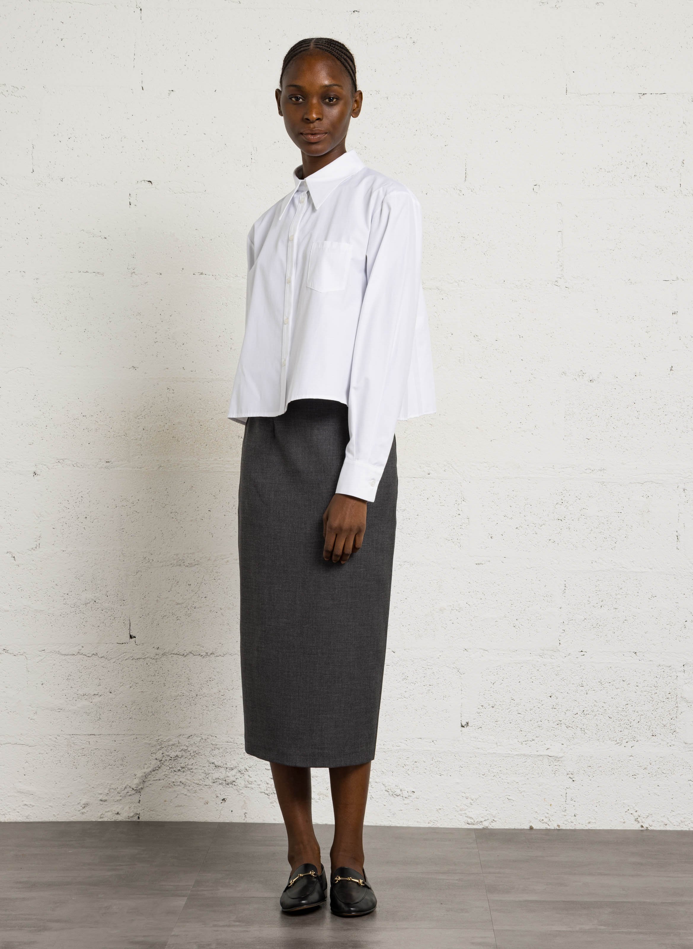 Weite kurze Bluse mit langen Ärmeln IMPERIAL Weiss