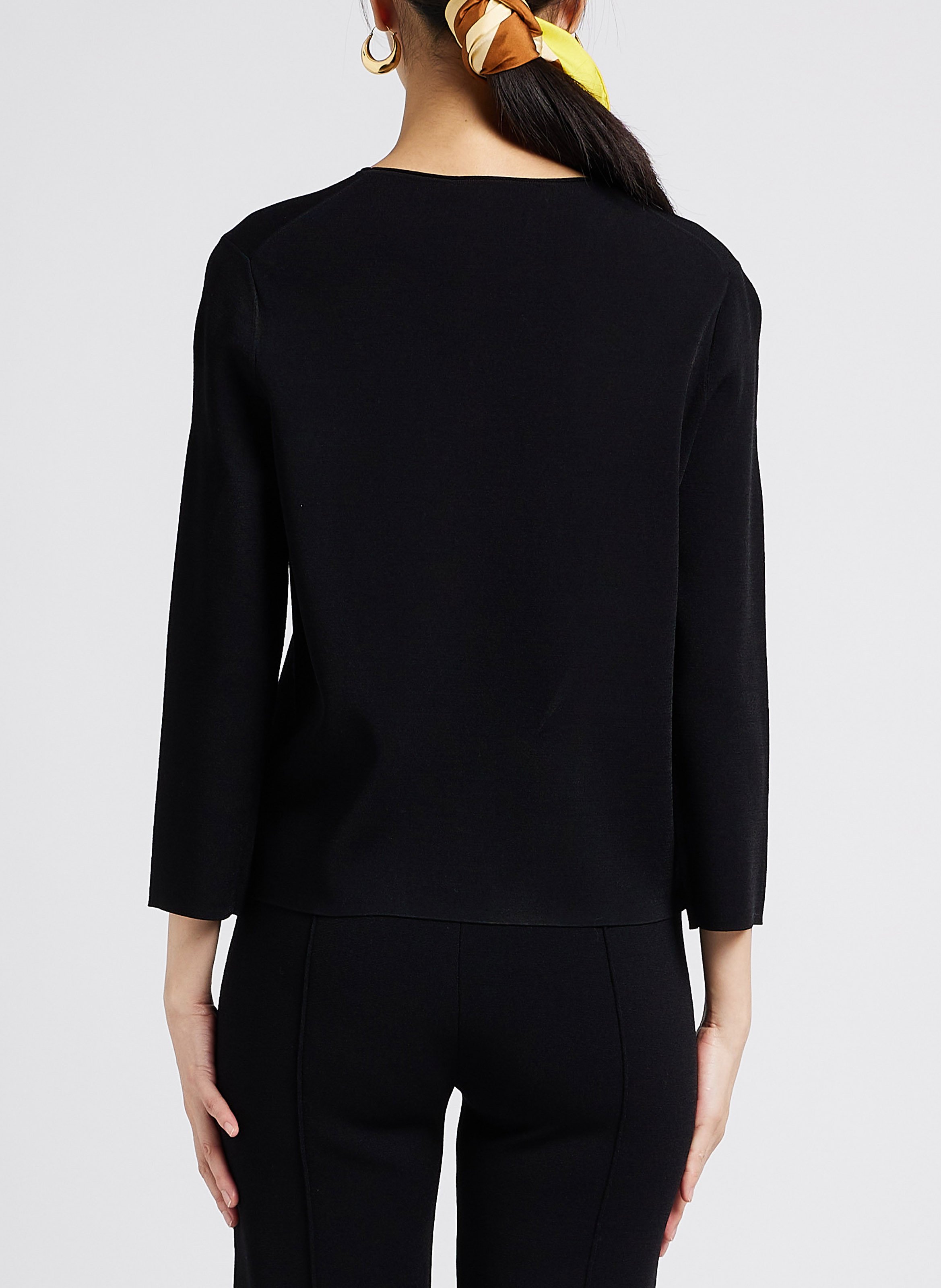 Round-neck top THEORY Black