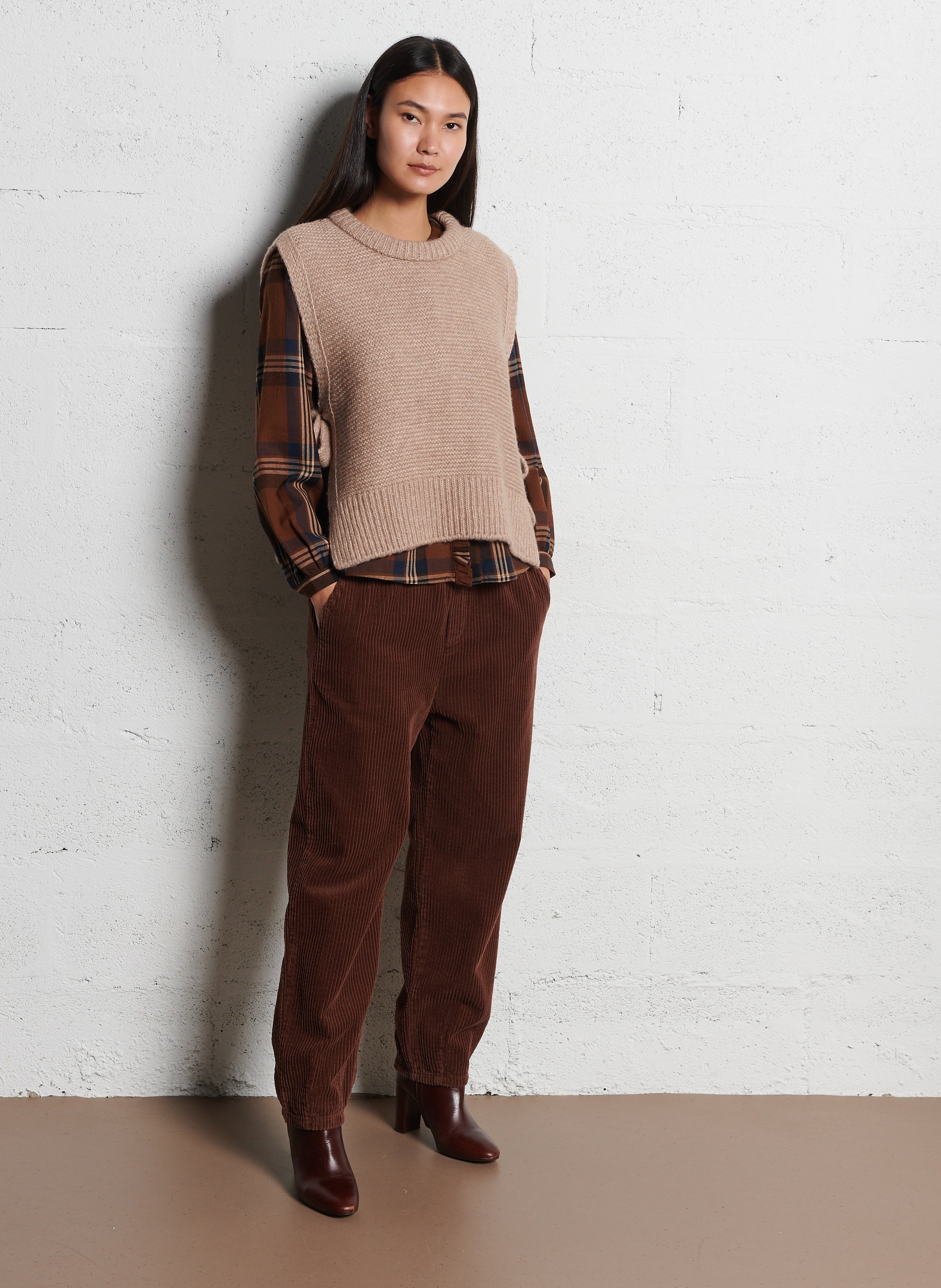 Kurzärmliger Pullover mit Rundhalsausschnitt EMILE ET IDA Beige