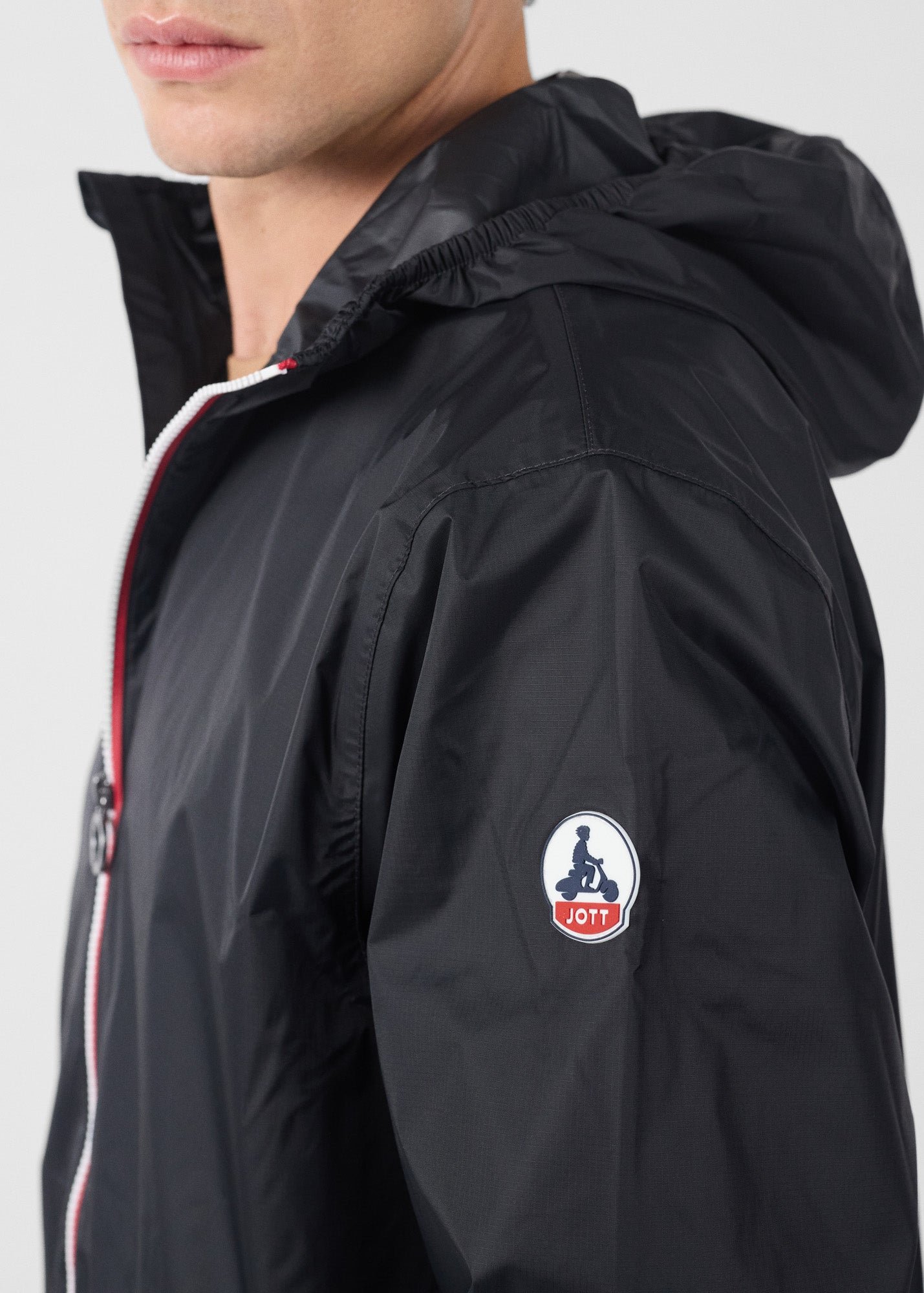 Packable long raincoat Skye JOTT Black