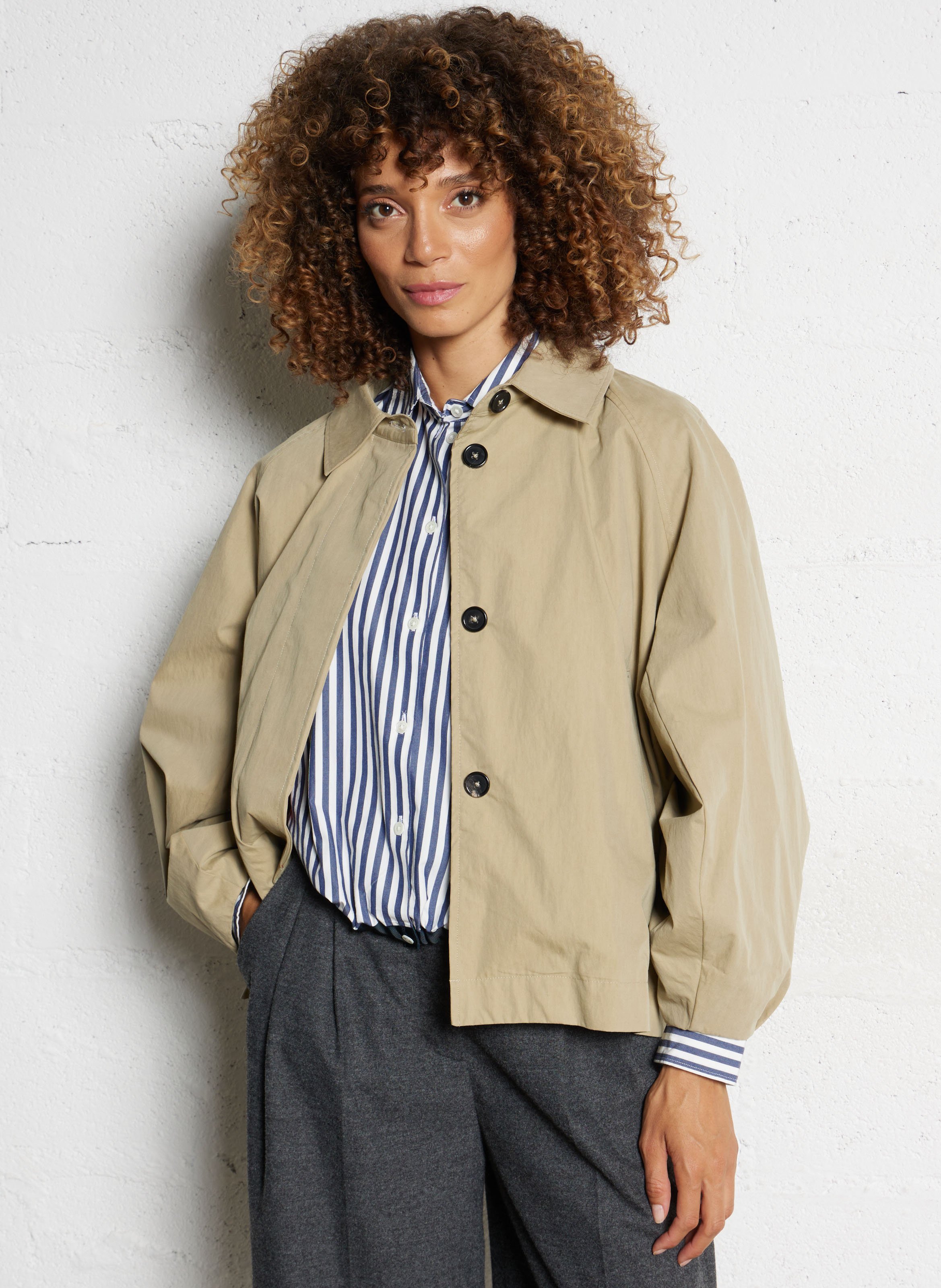 Cotton-blend coat with classic collar BELLEROSE Beige