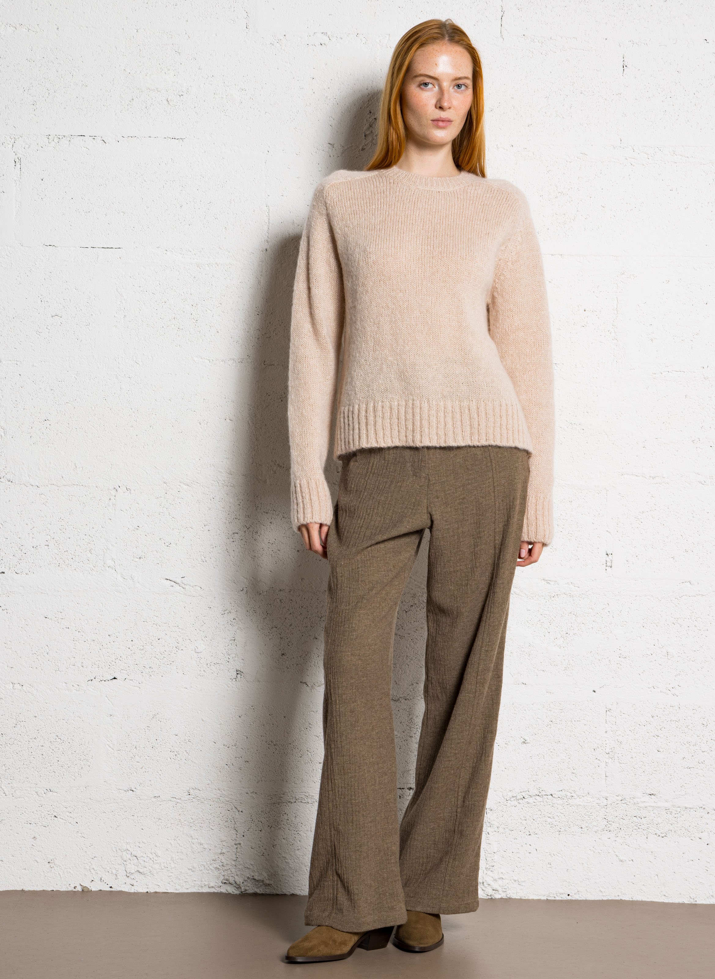 Pull droit col rond en mohair et soie MASSCOB Rose