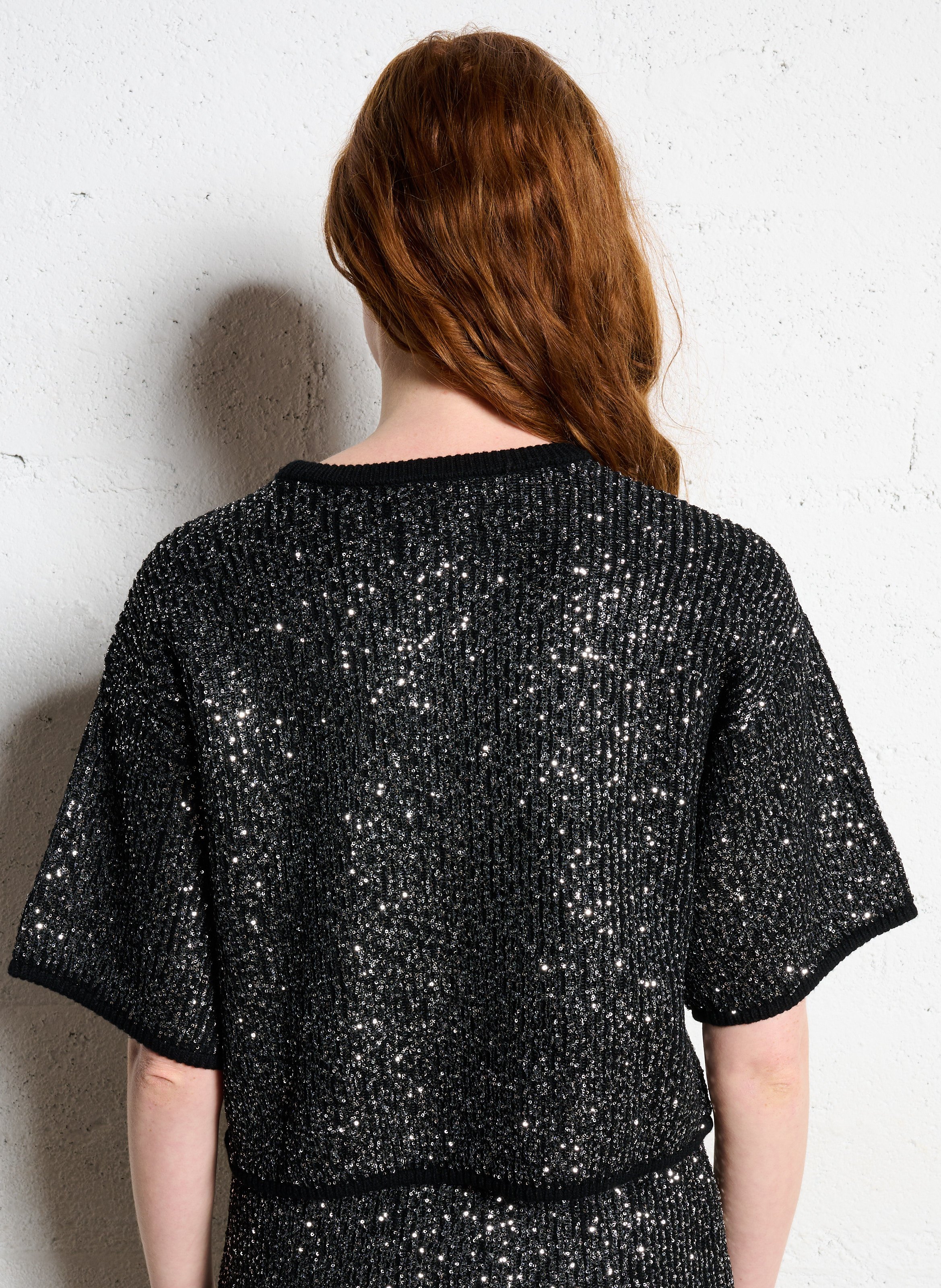 Oversized round neck sweater with sequins Black
