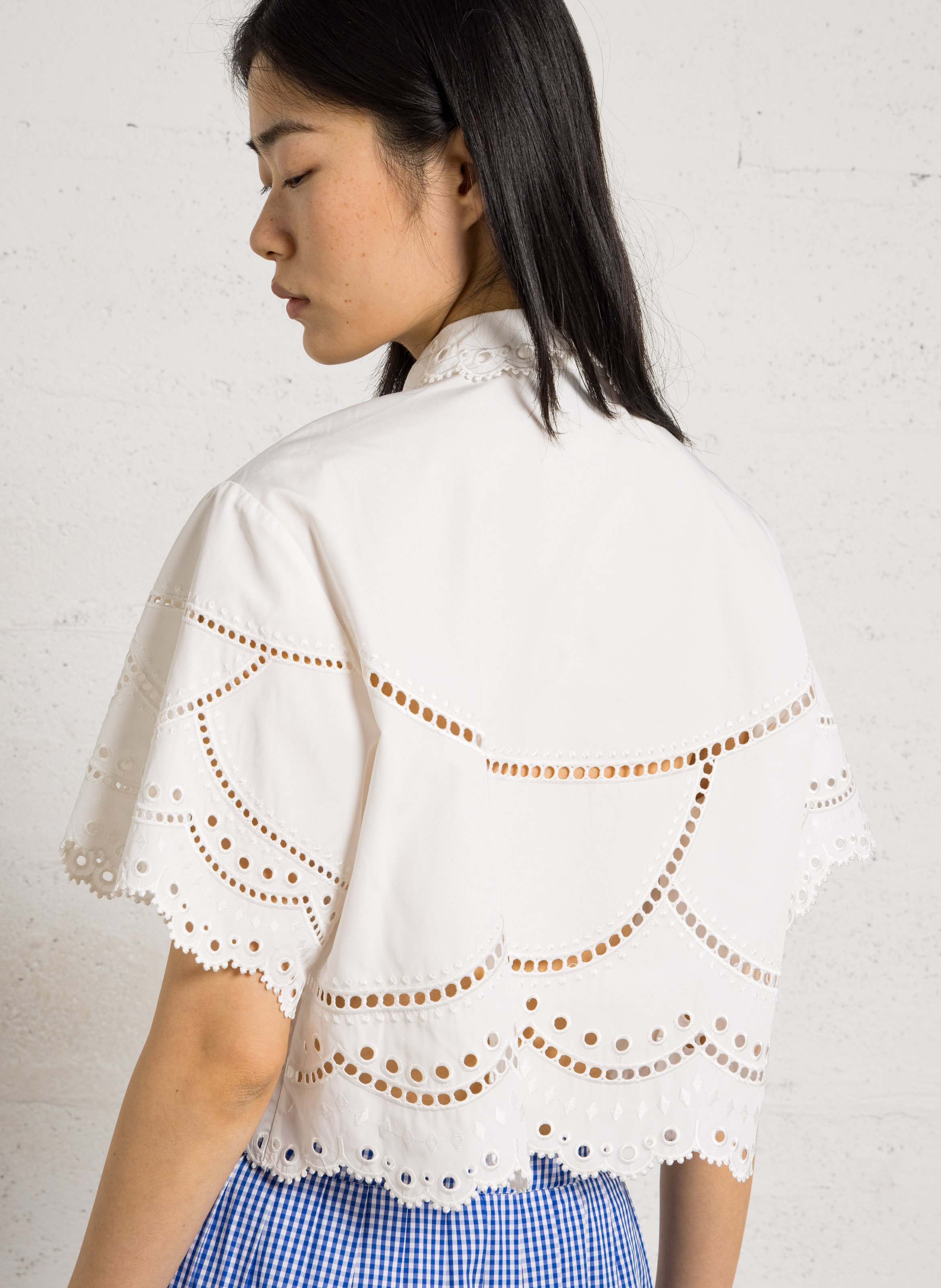 Kurzarmbluse mit Lochstickerei BERENICE Weiss