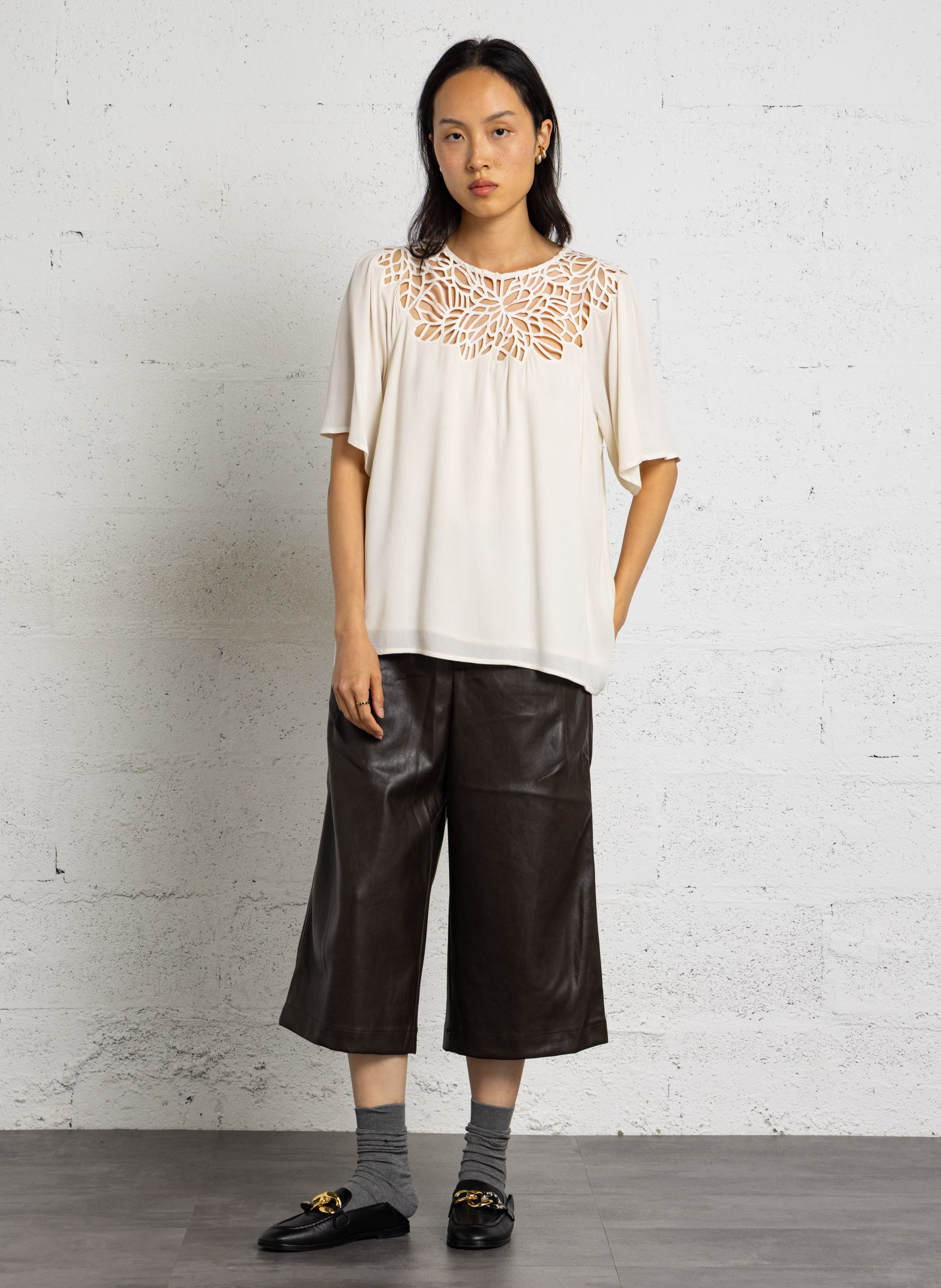 Top with openwork embroideries MAISON 123 Beige