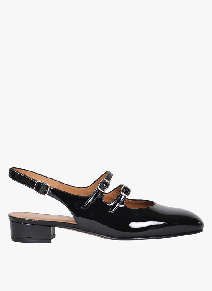 Black Low heeled patent leather pumps