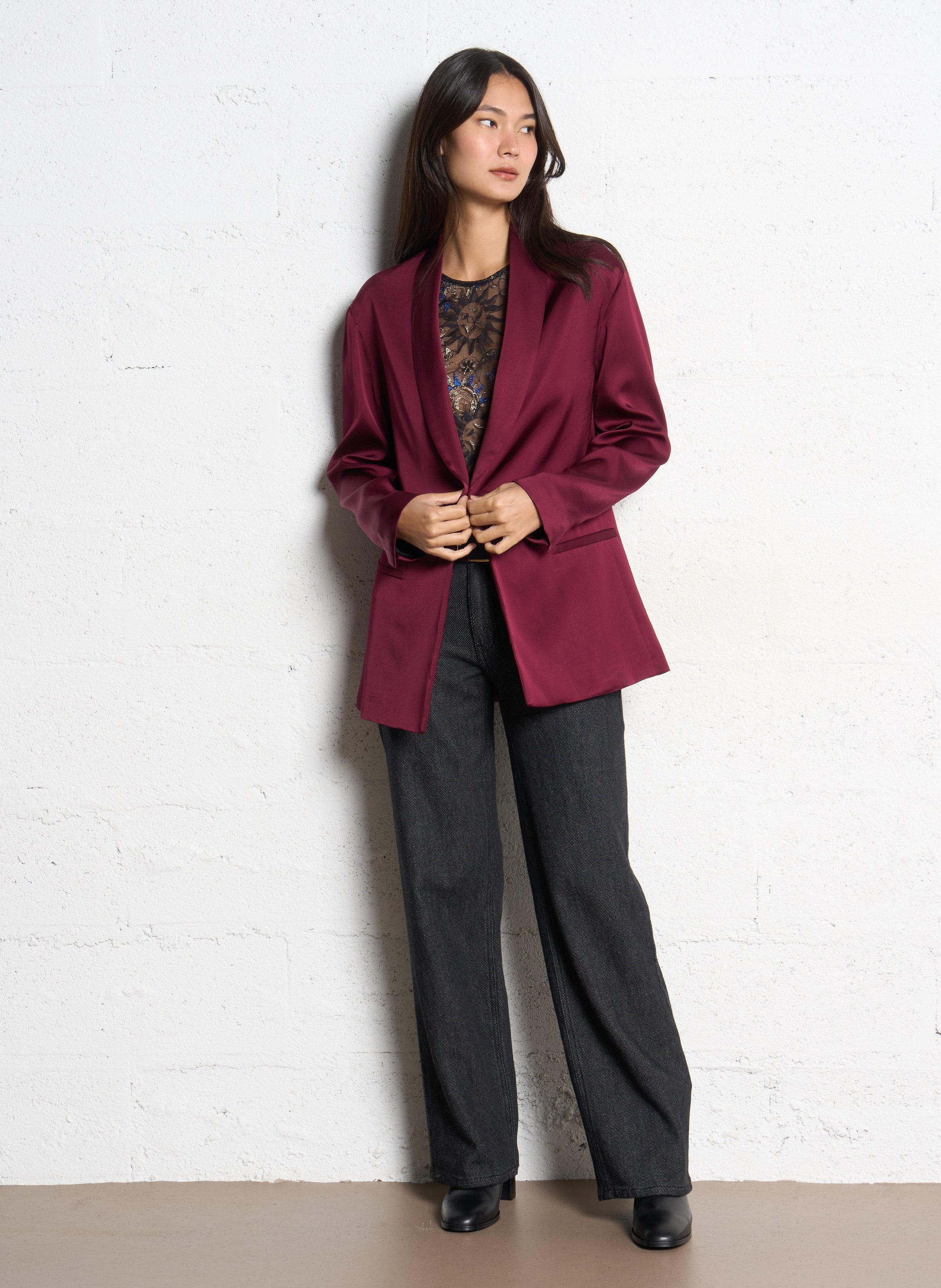 Veste tailleur droite satinée  MOMONI Rouge