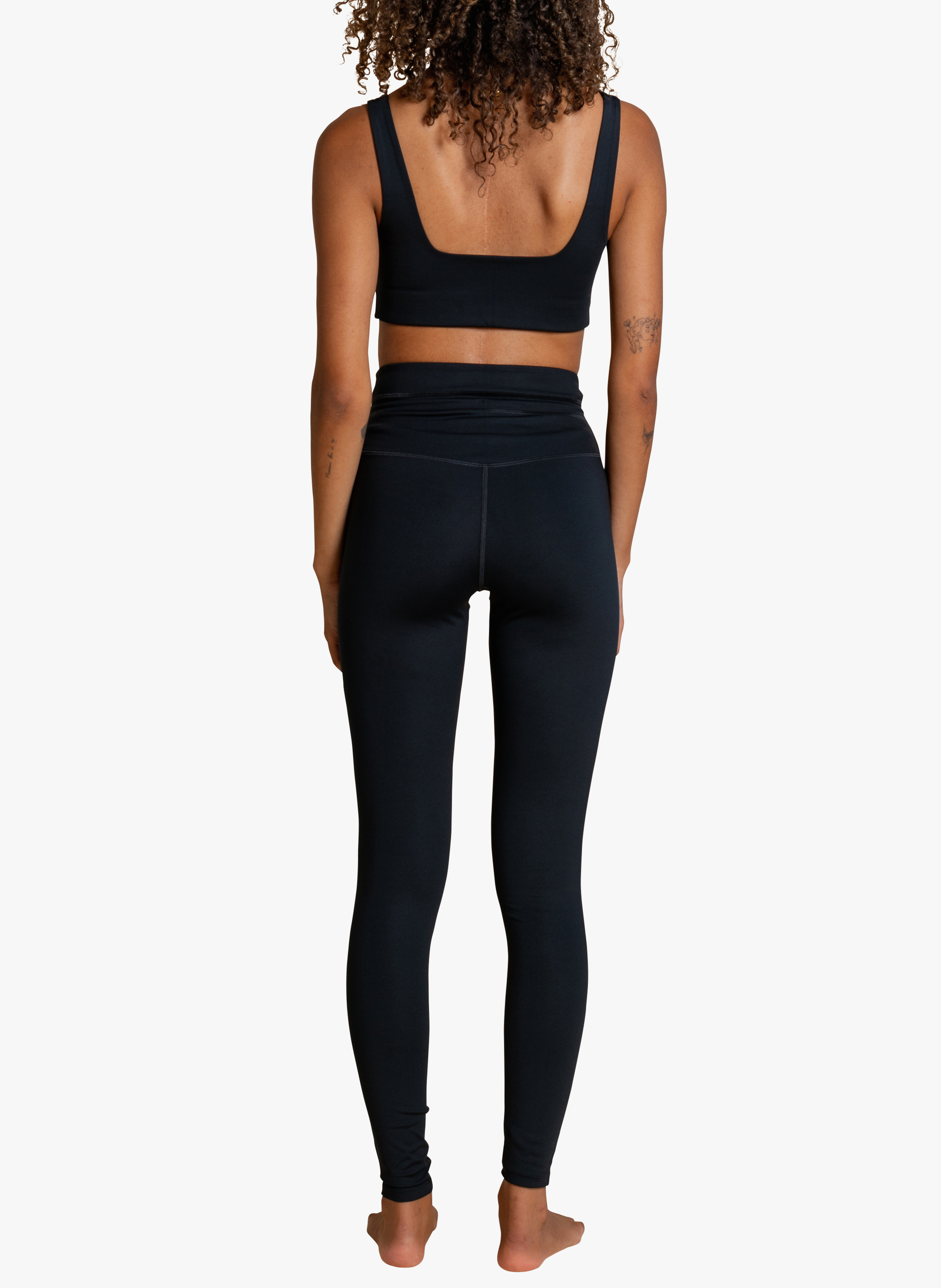 Brassière à encolure carré Tommy GIRLFRIEND COLLECTIVE Noir