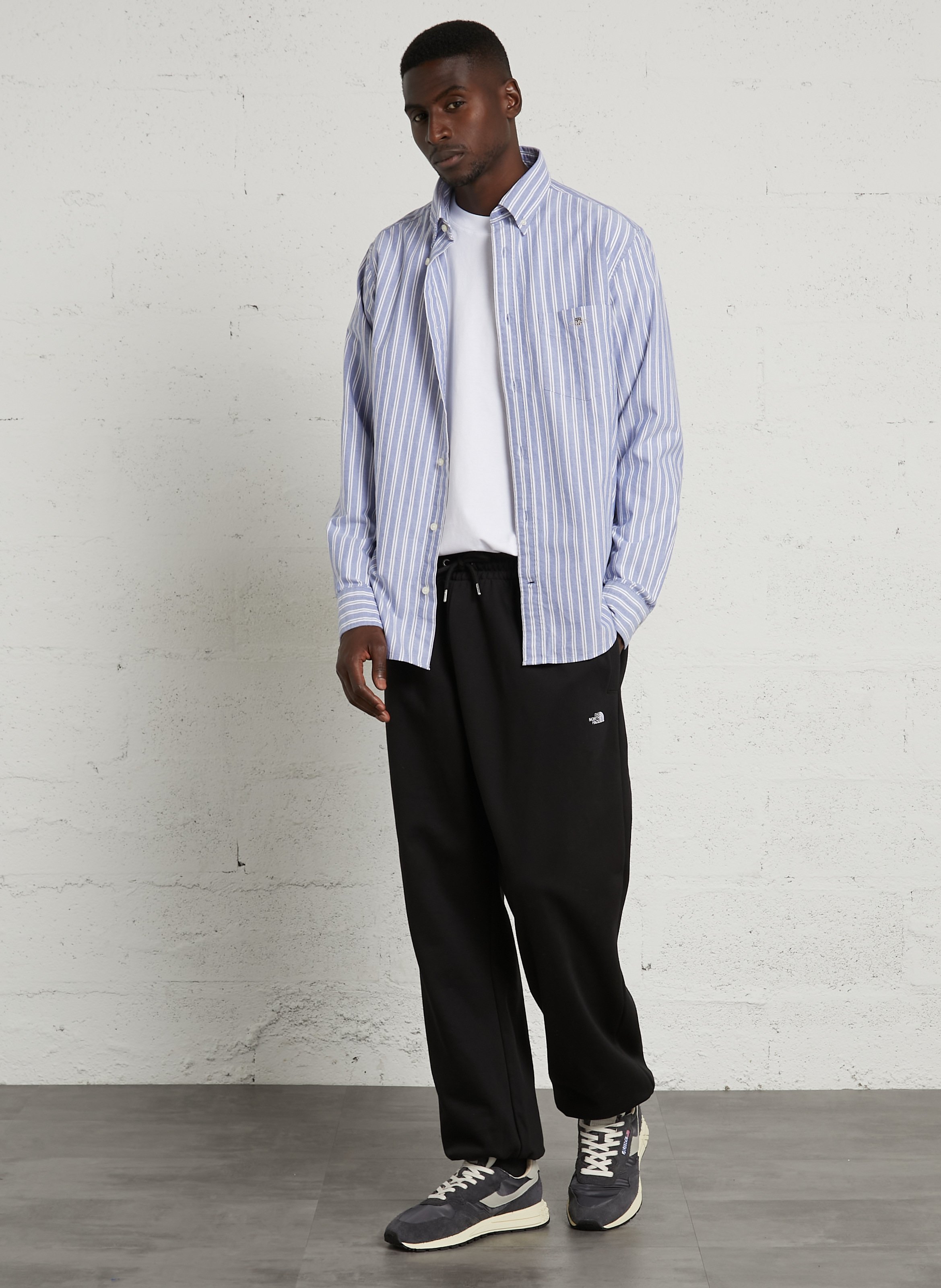 Gestreiftes Baumwollhemd mit Button-down-Kragen GANT Blau