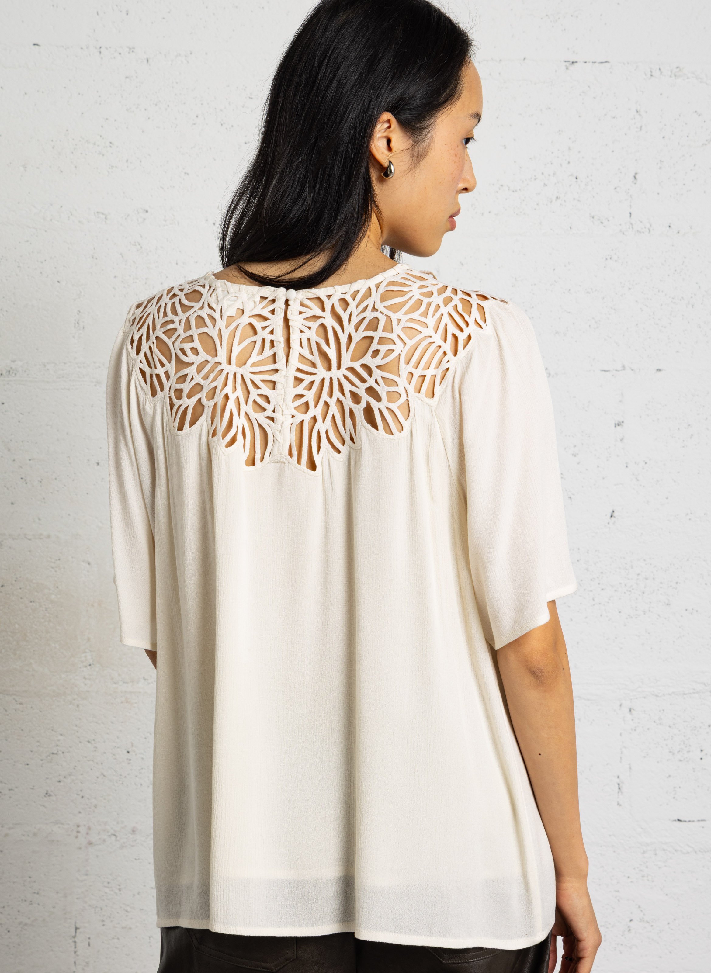 Top with openwork embroideries MAISON 123 Beige