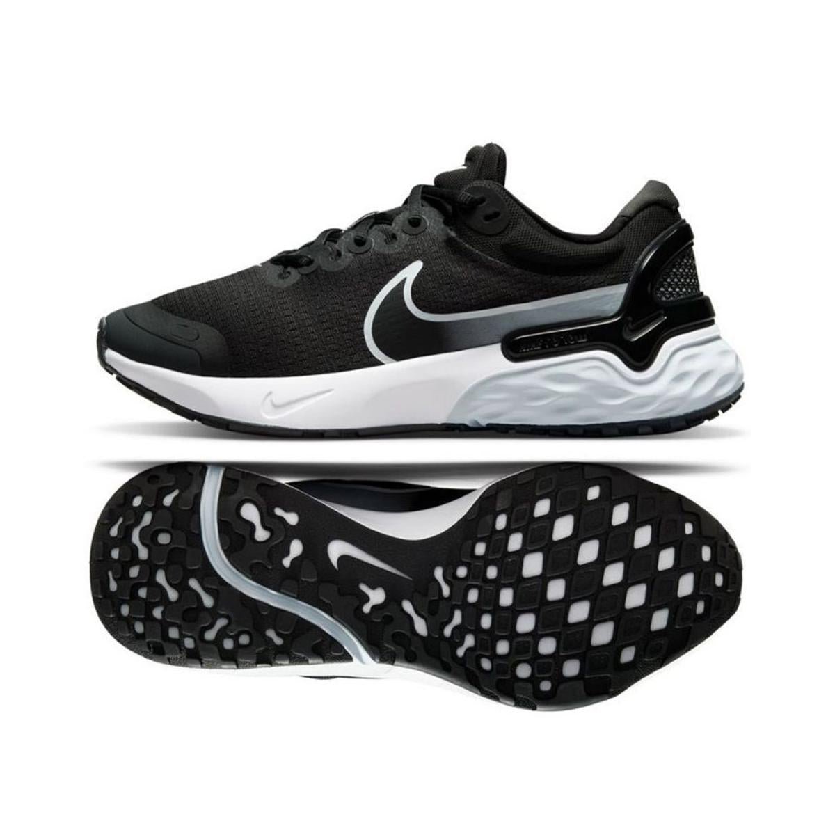 Trainers NIKE Black