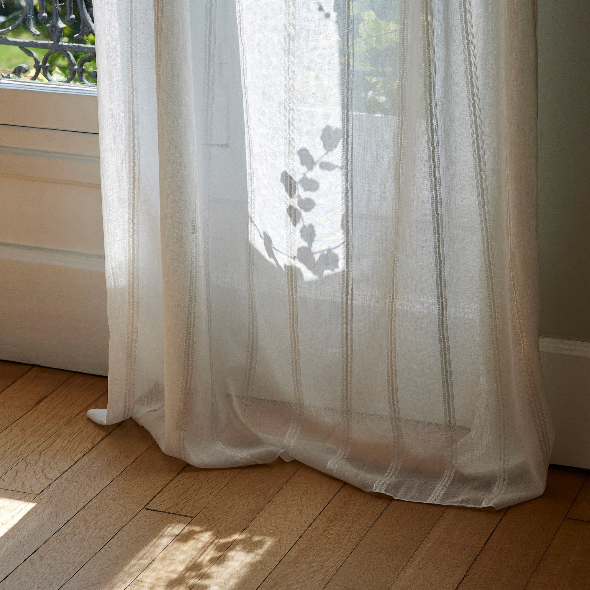 Curtain with gathered ribbon trim MADURA White