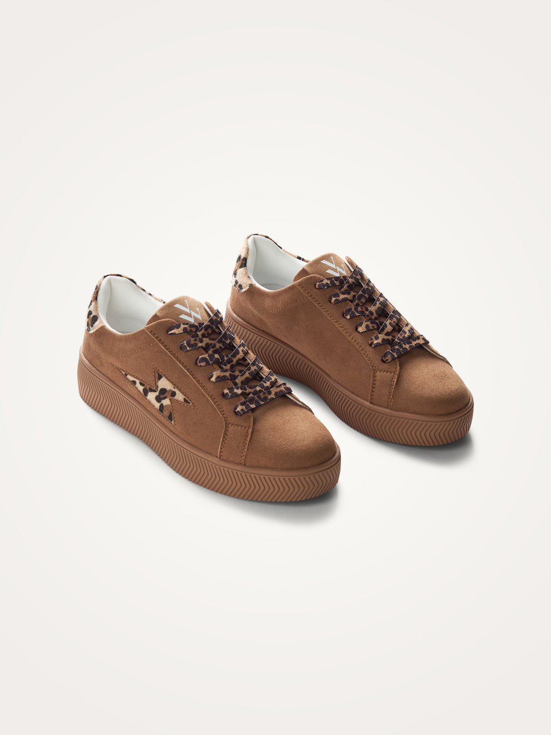 Low-top leopard print lace-up sneakers VANESSA WU Brown