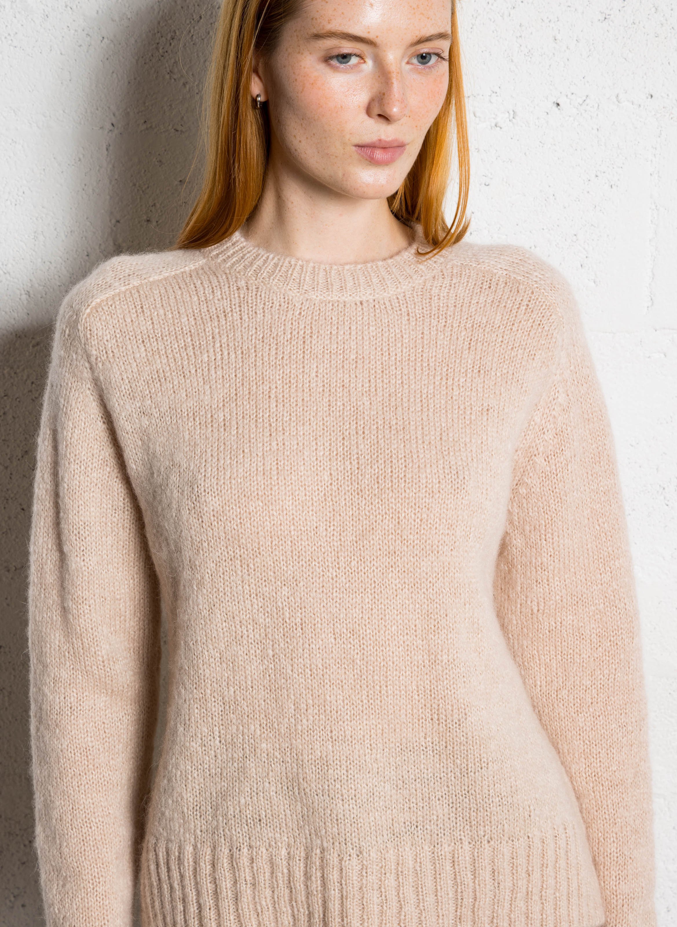 Pull droit col rond en mohair et soie MASSCOB Rose