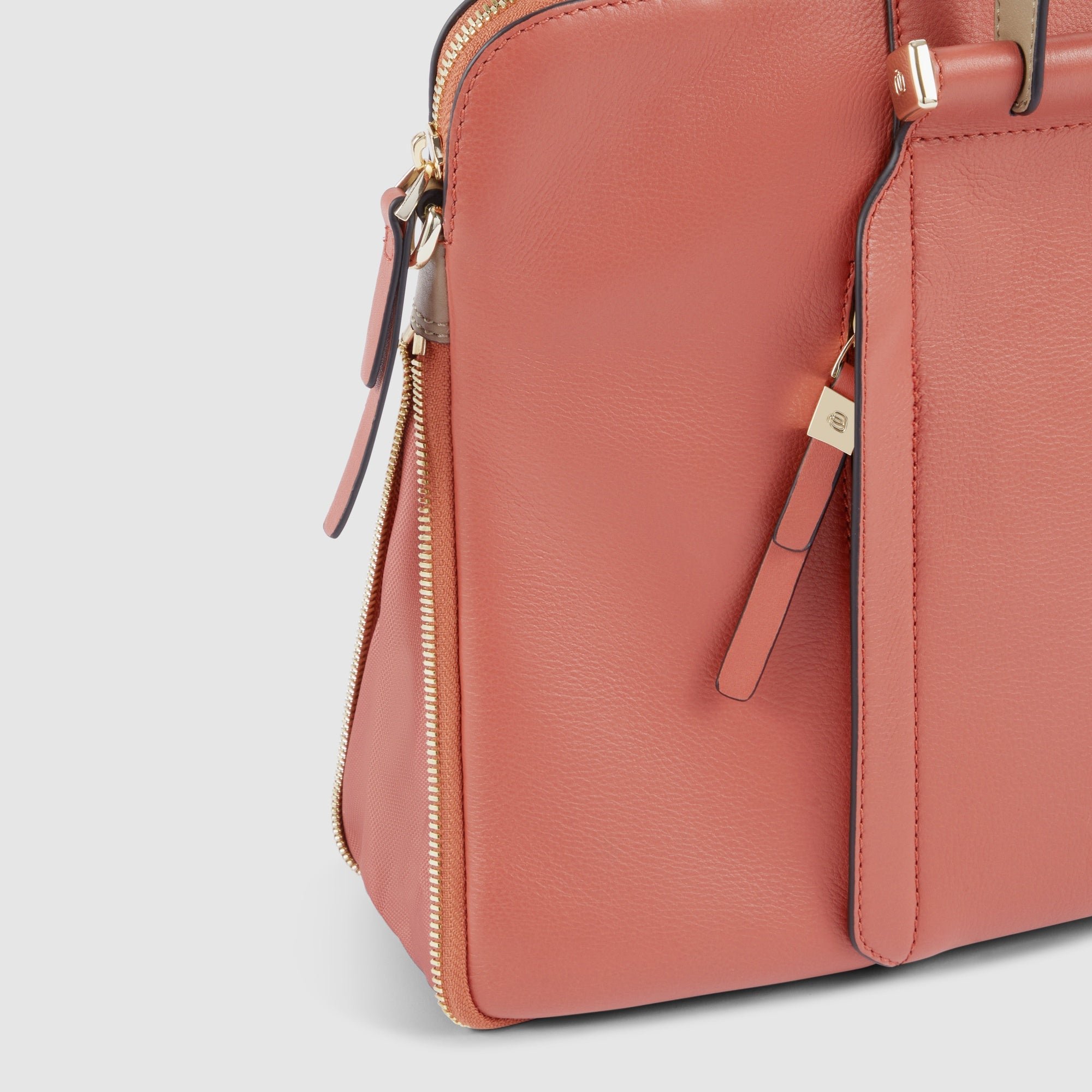 Expandable 14" women's laptop bag PIQUADRO Orange