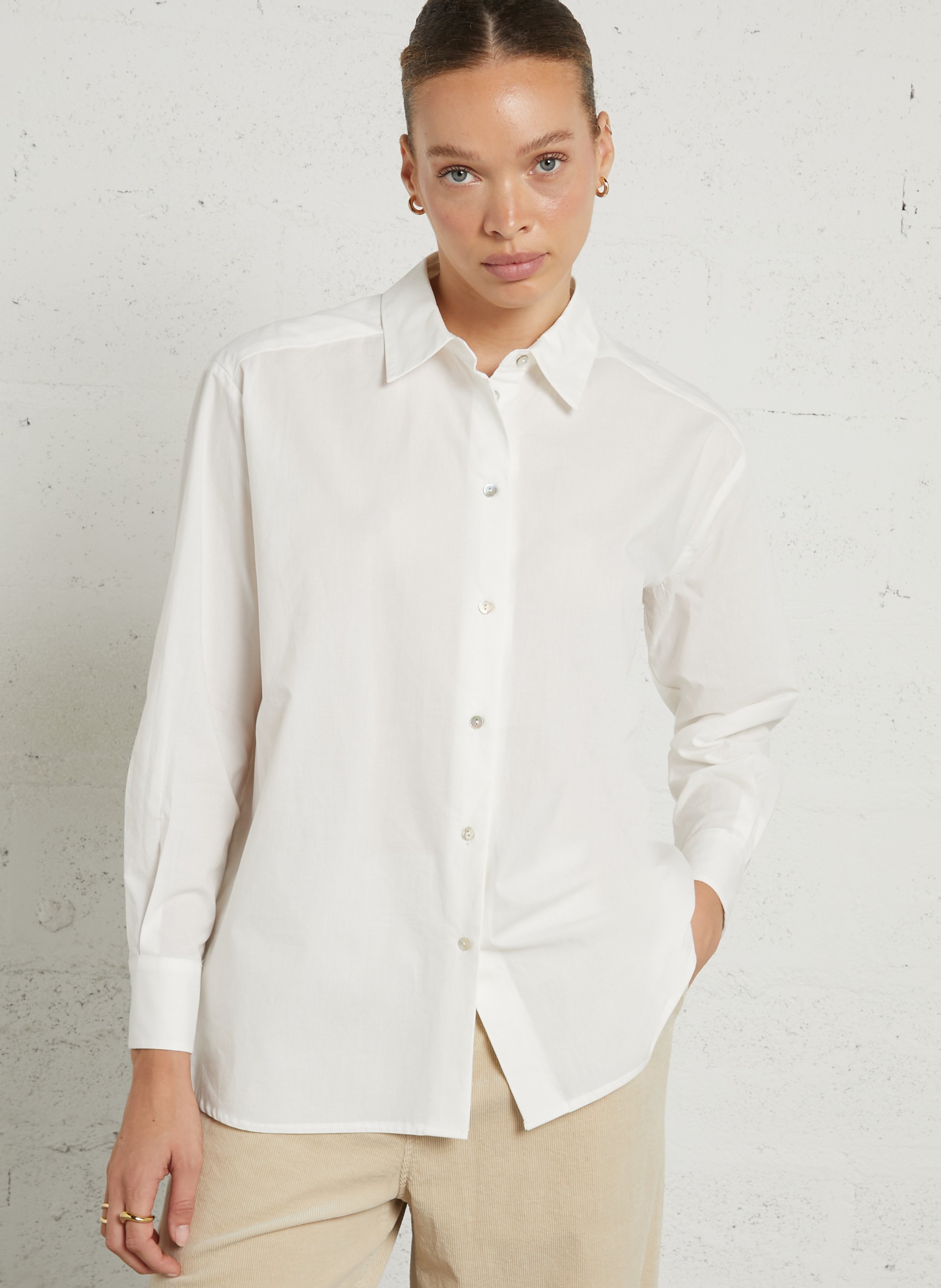 Straight-cut cotton shirt with classic collar JC SOPHIE White