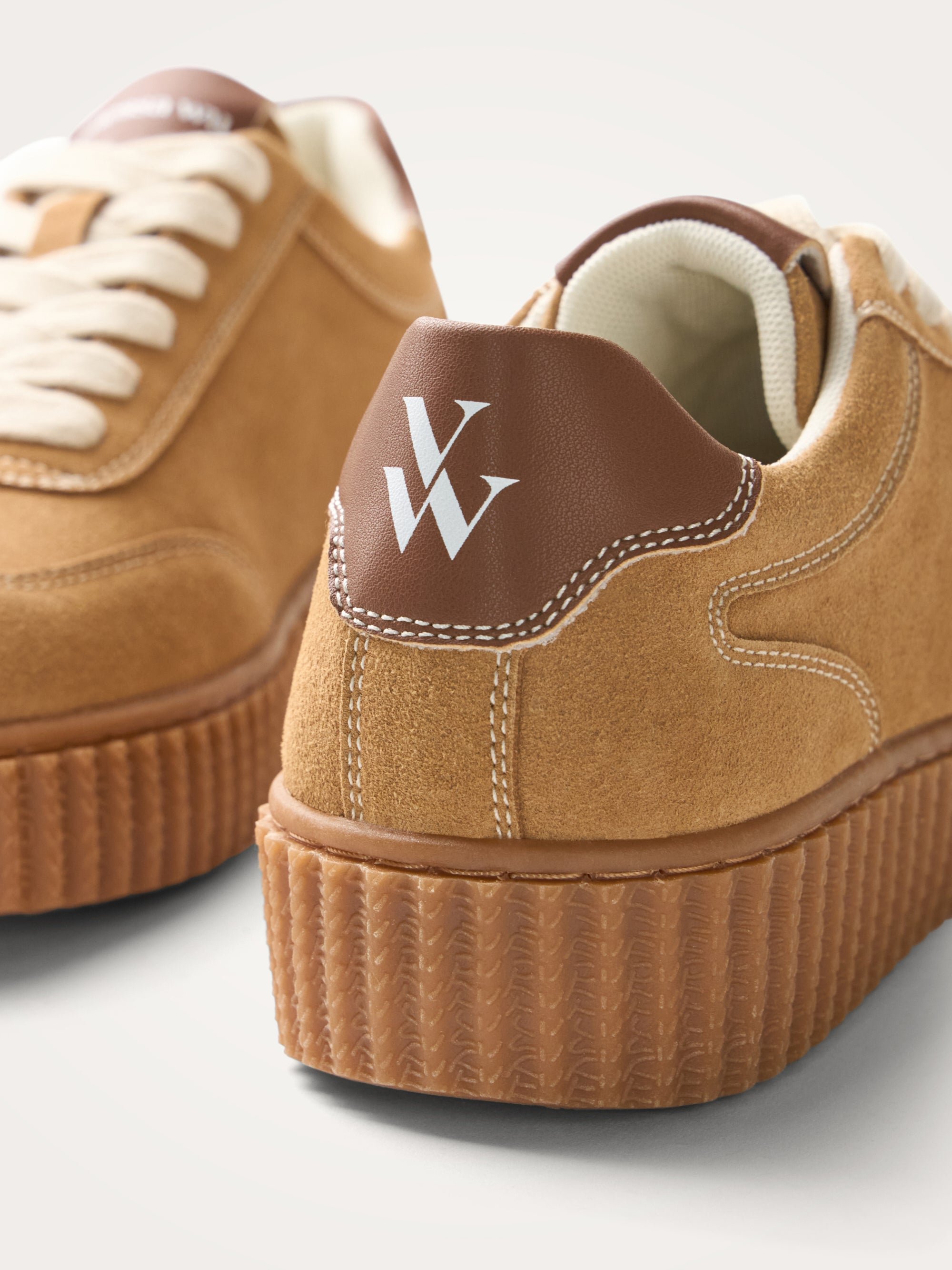 Low-top lace-up sneakers VANESSA WU Beige