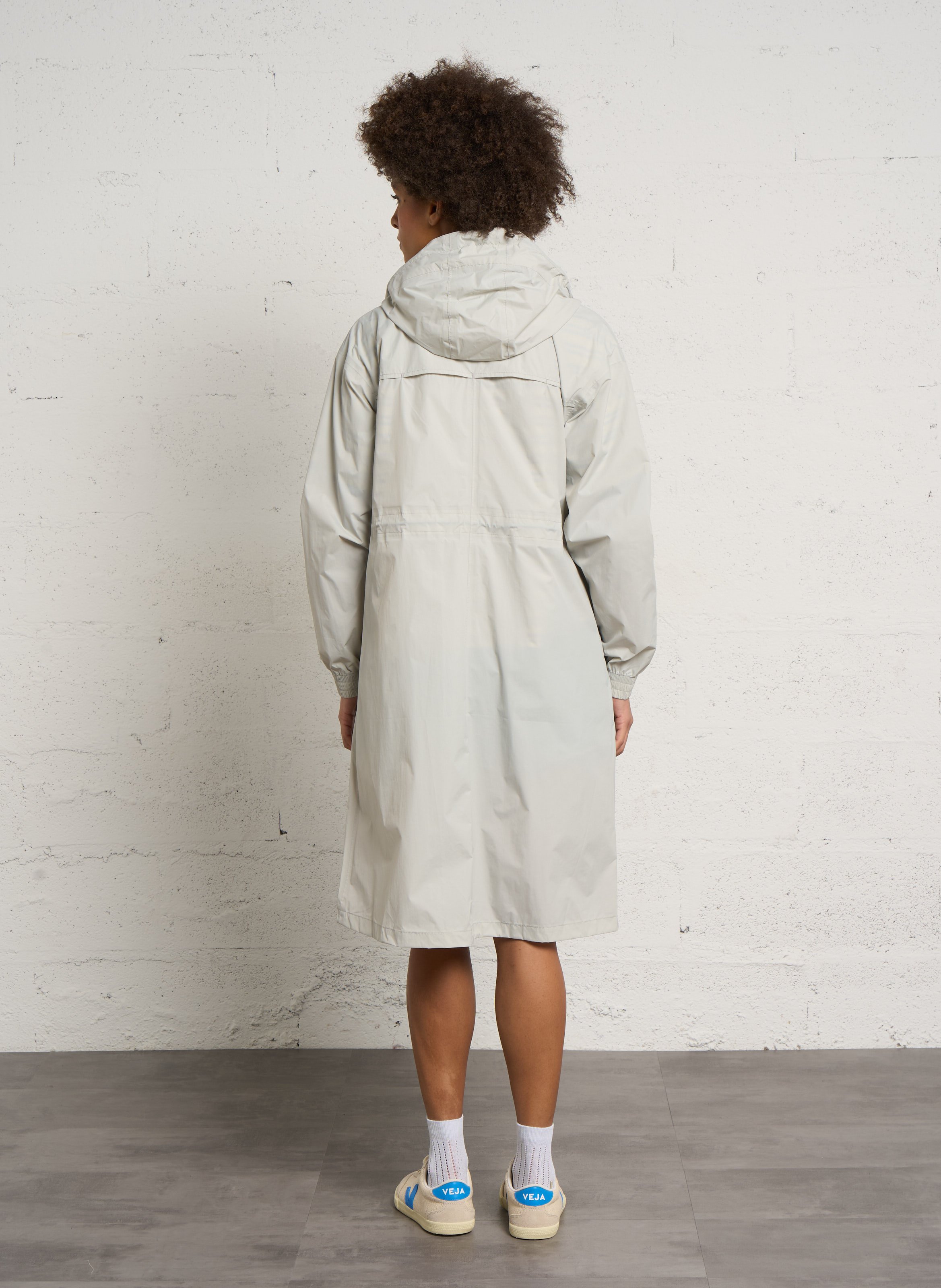 Windbreaker Jacke mit Kapuze in mittlerer Länge K-WAY Beige