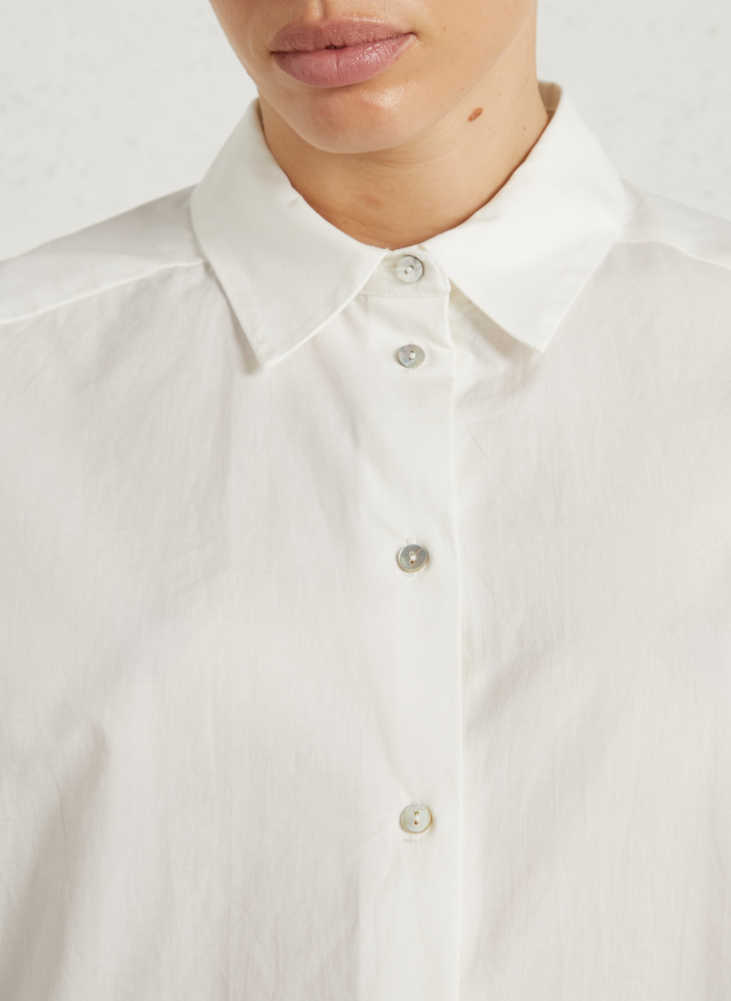 Straight-cut cotton shirt with classic collar JC SOPHIE White
