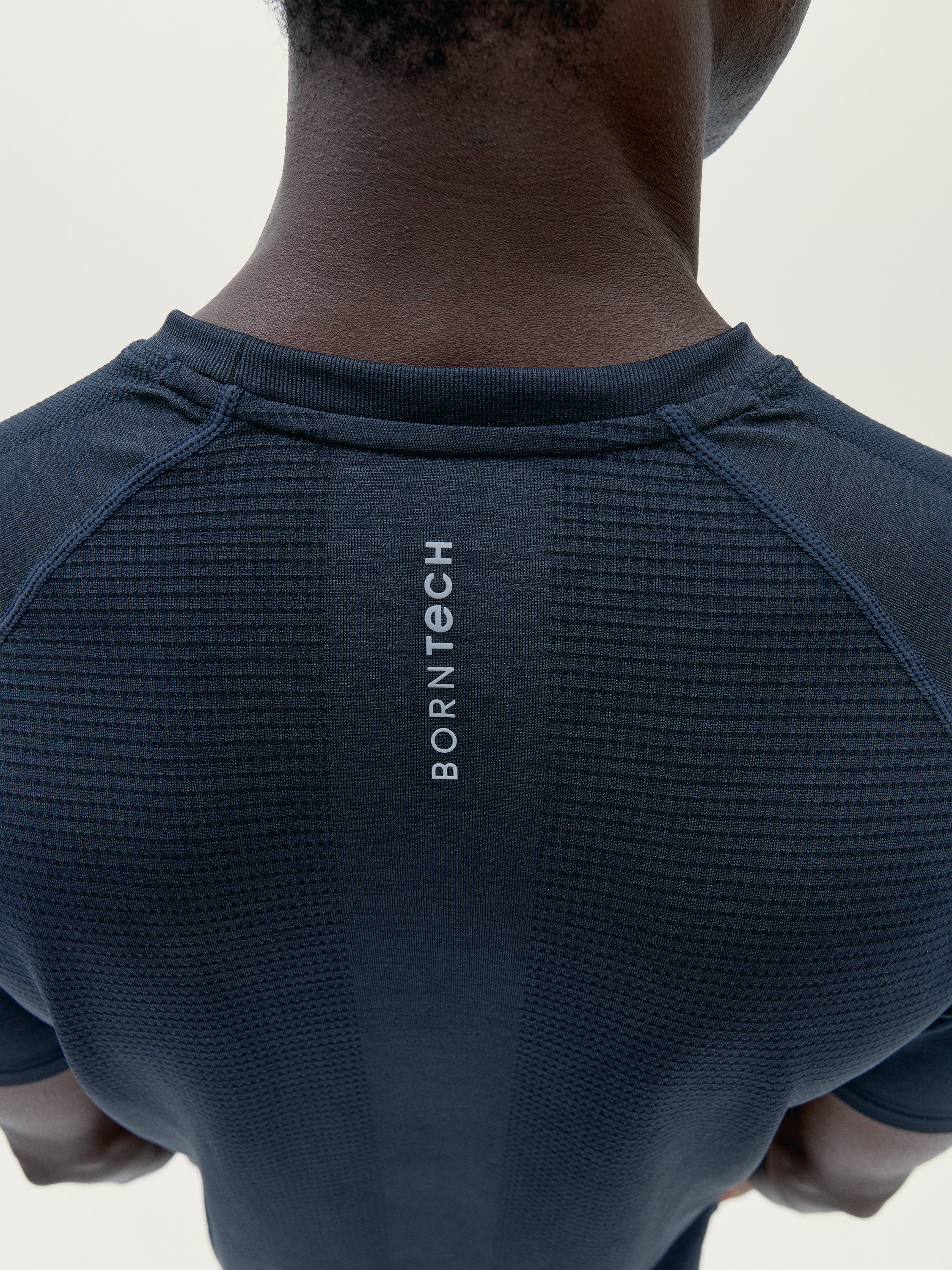Men's sports T-shirt with short sleeves and reflective details BORN Grey