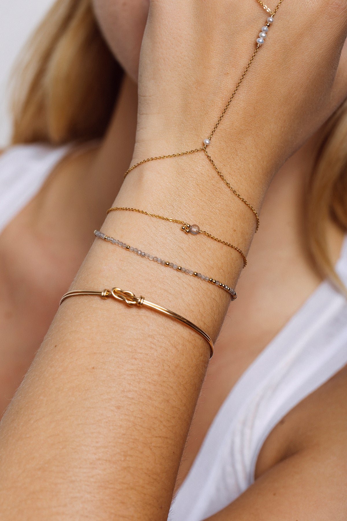 Hera bangle YAY Golden