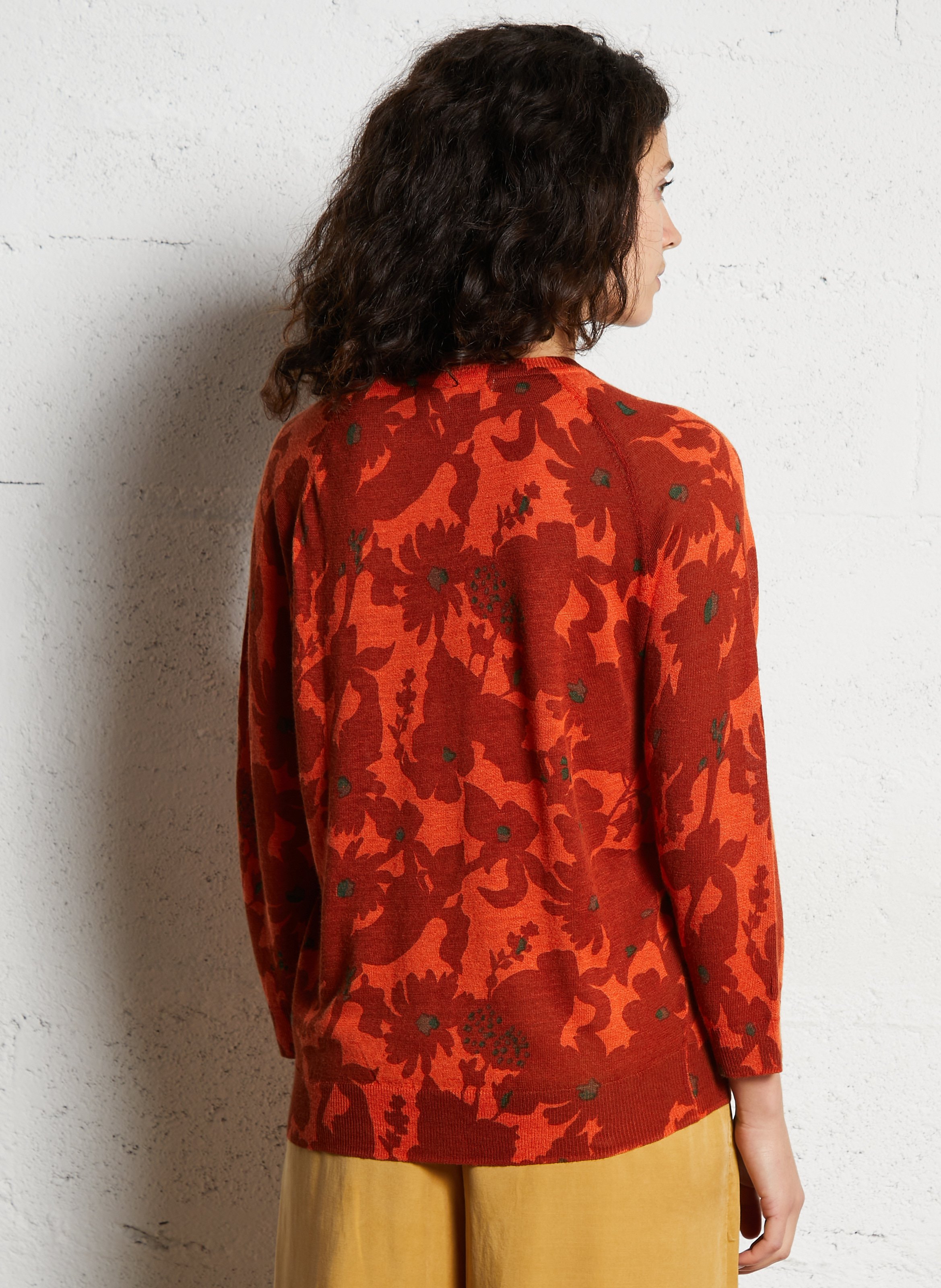 Pull col v fleurs NICE THINGS Marron