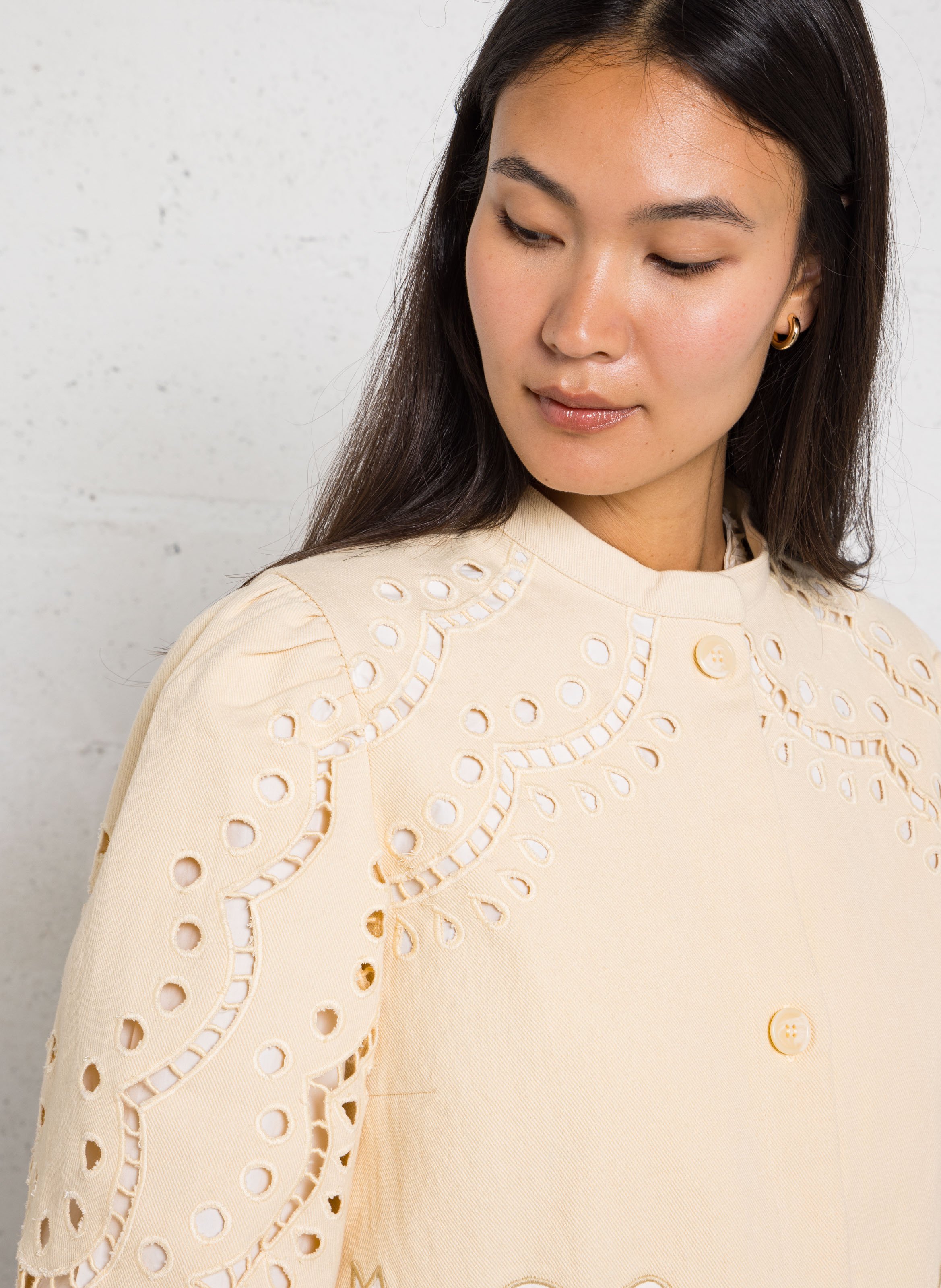 Rechte jas met ronde hals en borduursels STELLA NOVA Beige