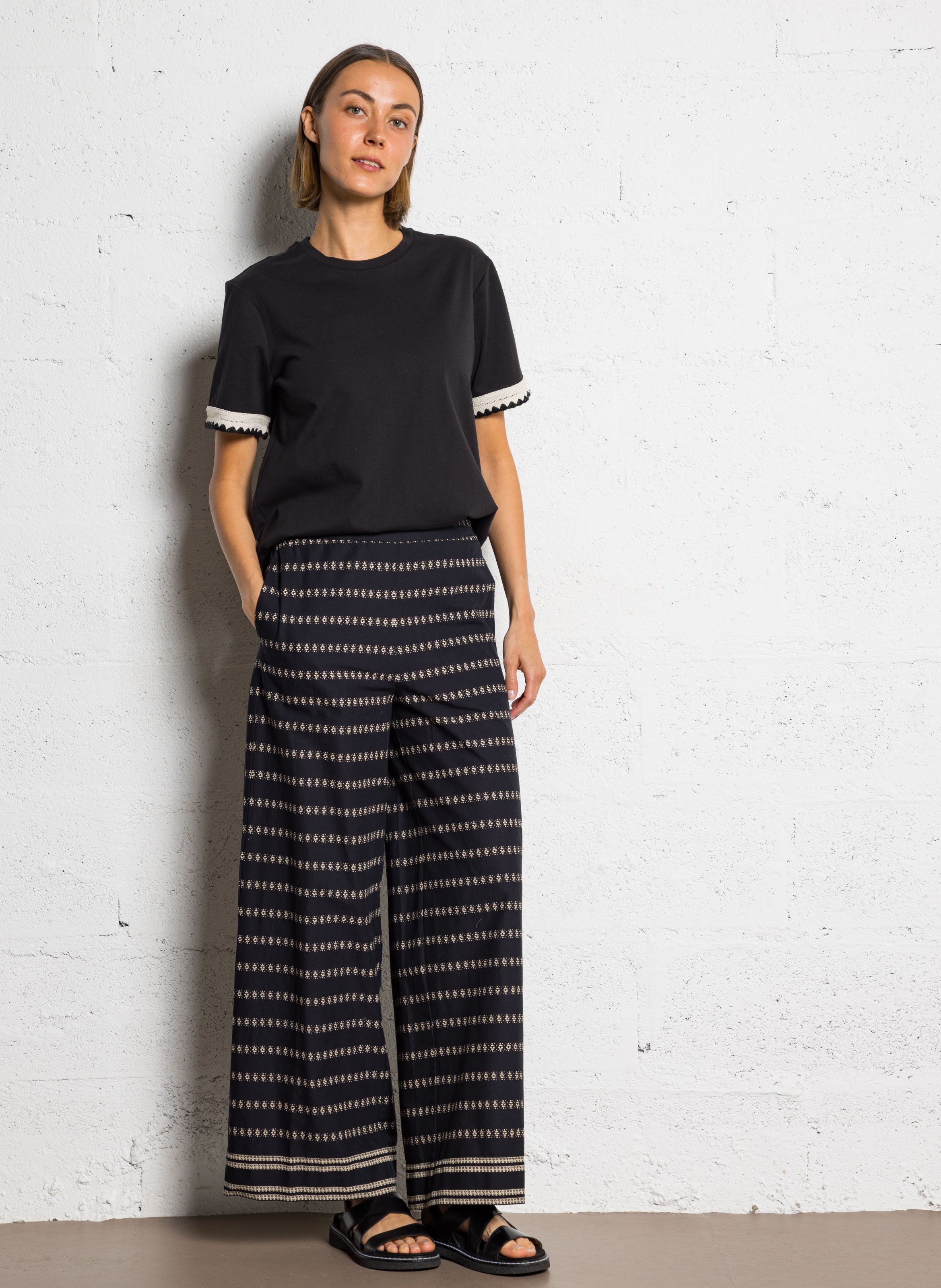 Pantalon taille haute imprimé Noir