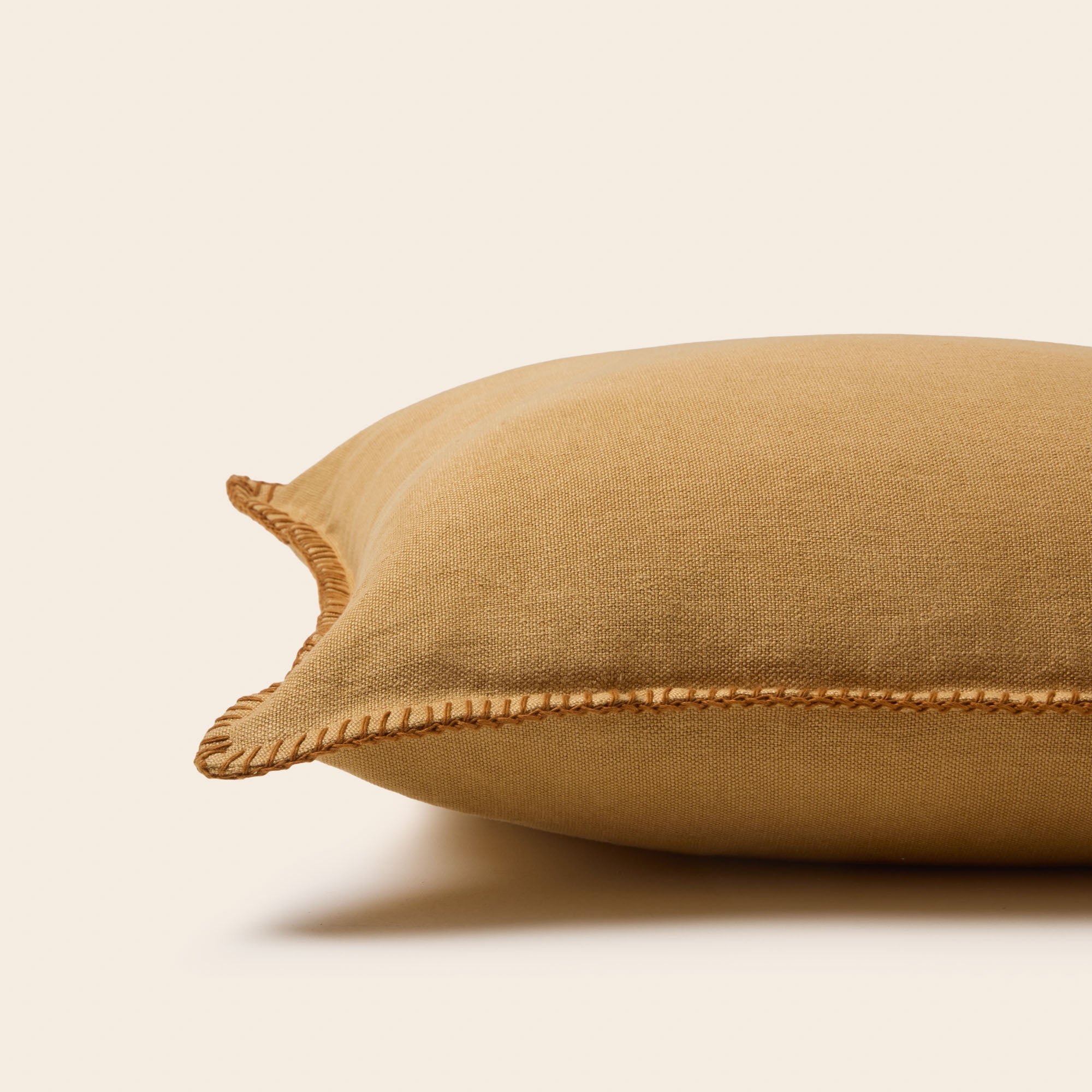 Madura - Nino cushion cover in green 50x50 cm MADURA Yellow