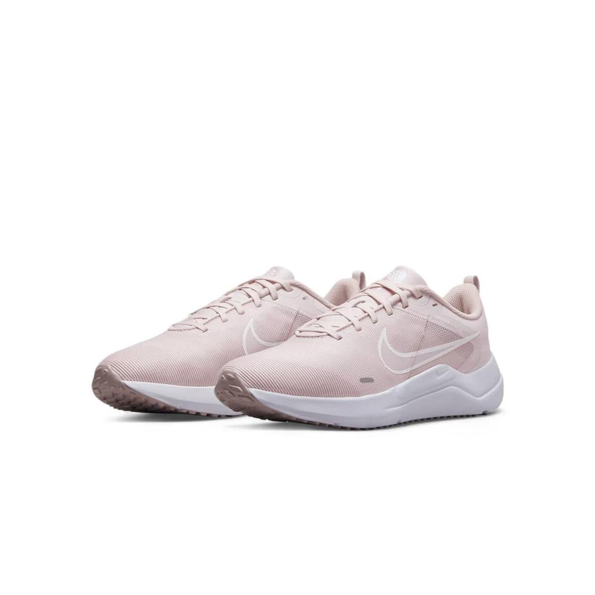 Trainers NIKE Pink